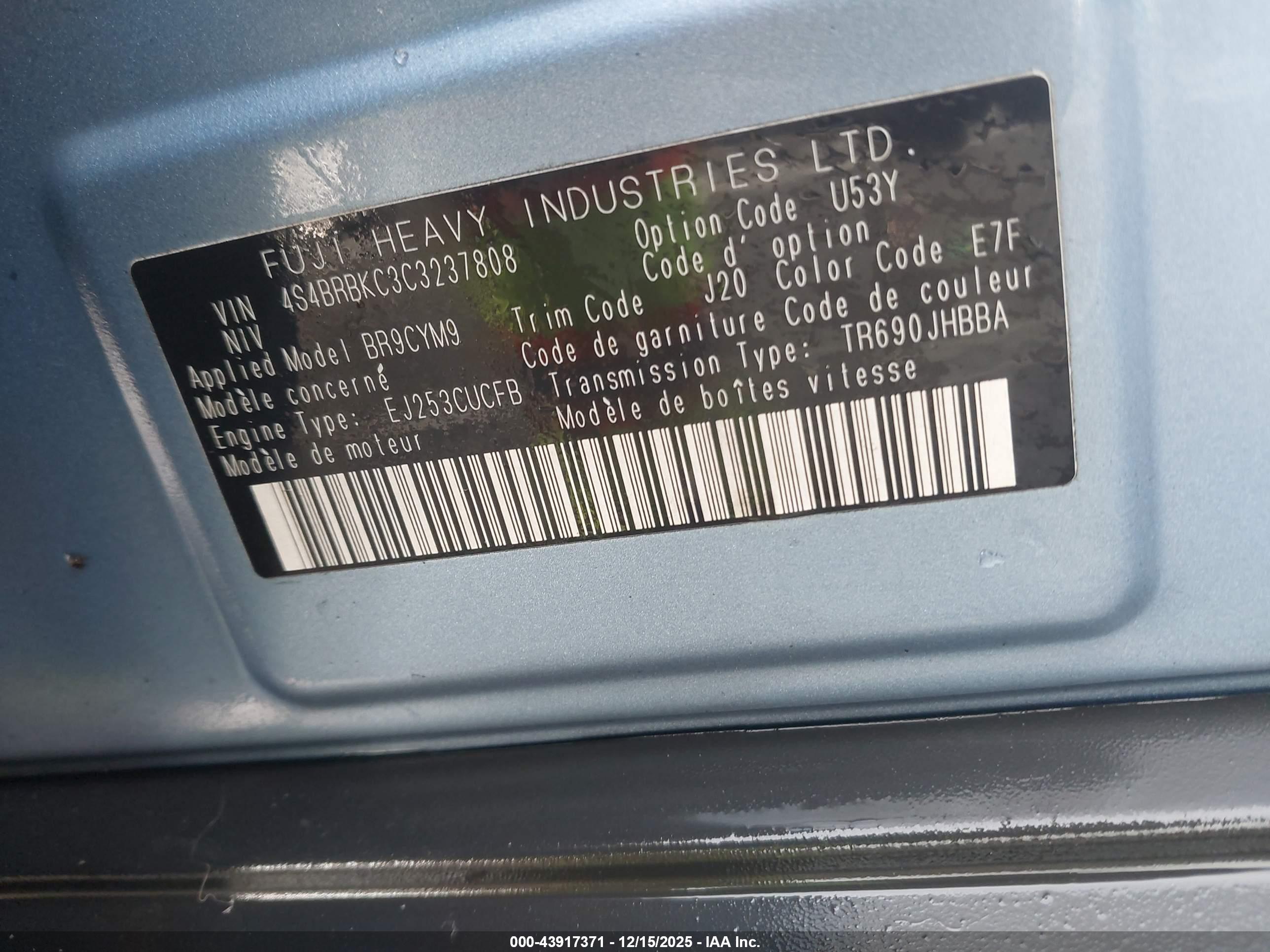 SUBARU OUTBACK image 9