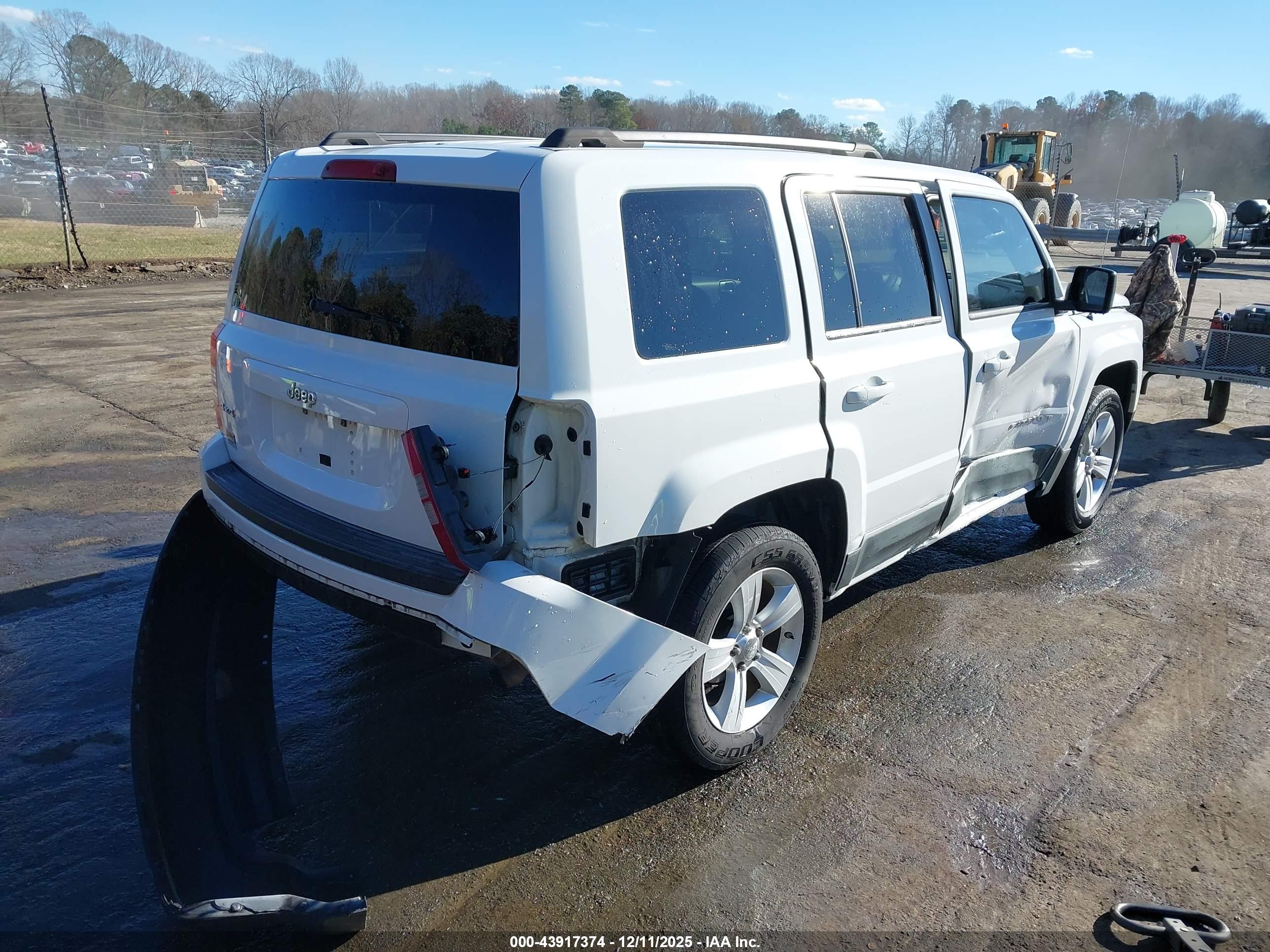 JEEP PATRIOT image 4
