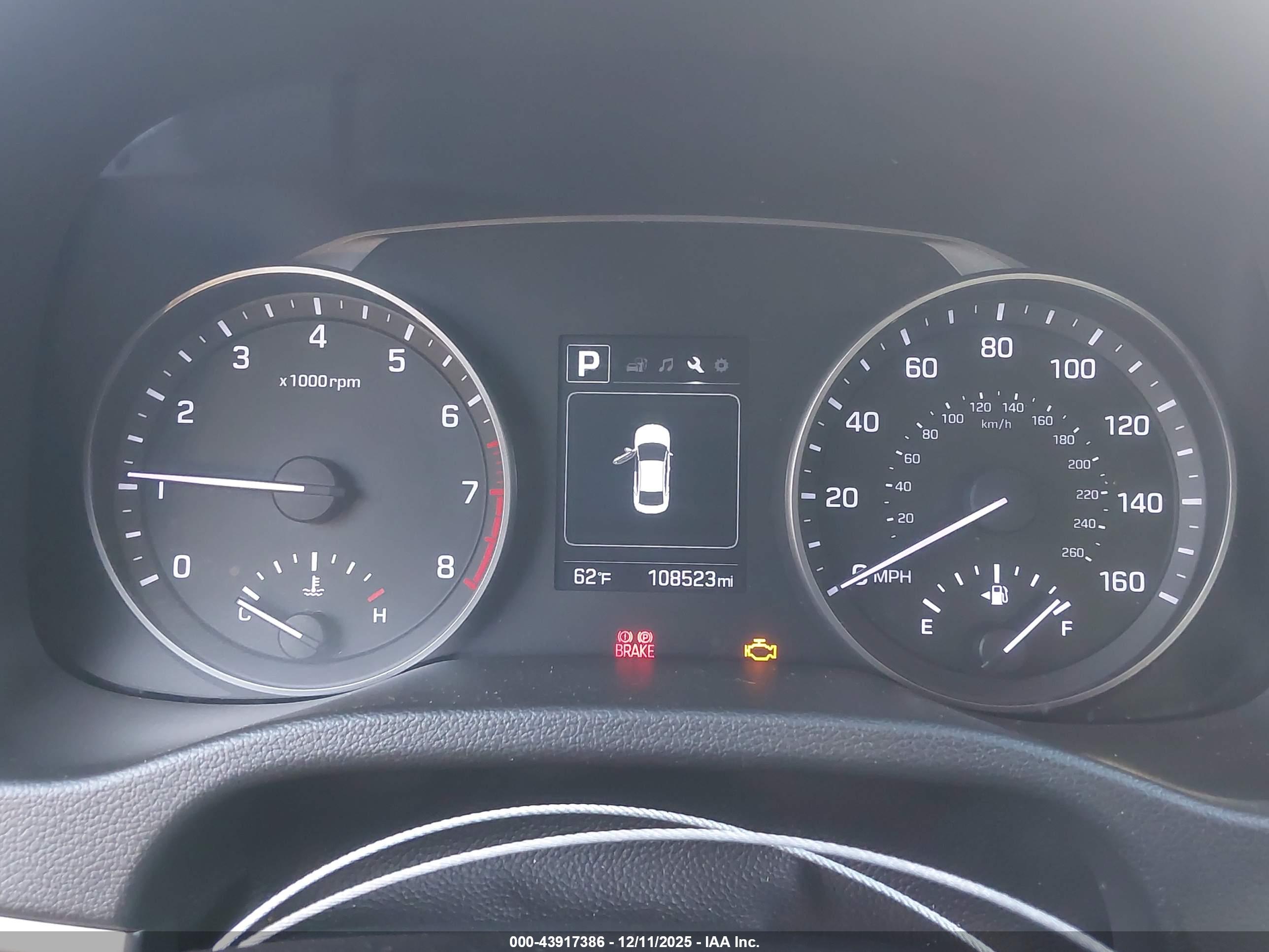 HYUNDAI ELANTRA image 7