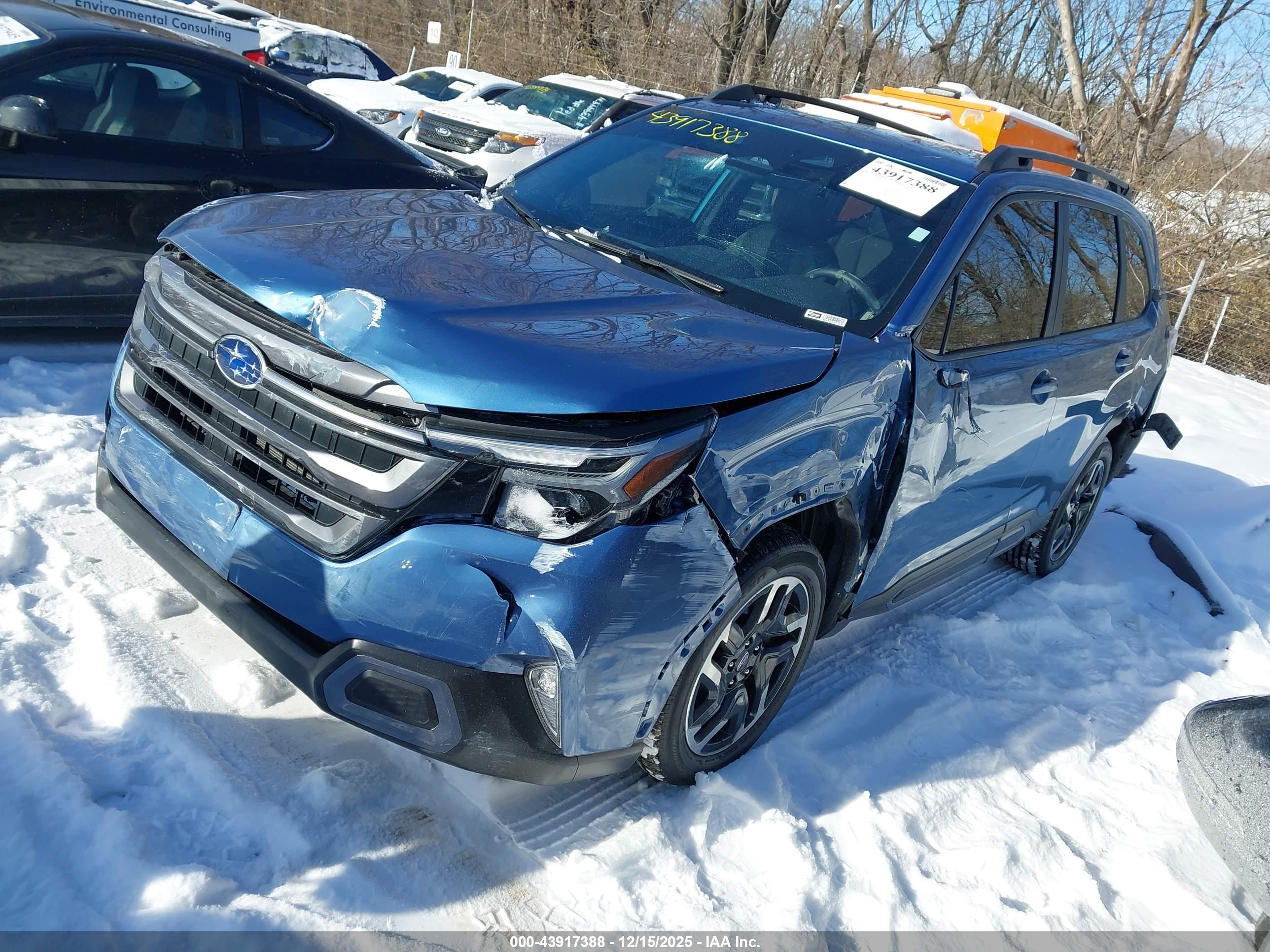 SUBARU FORESTER image 2