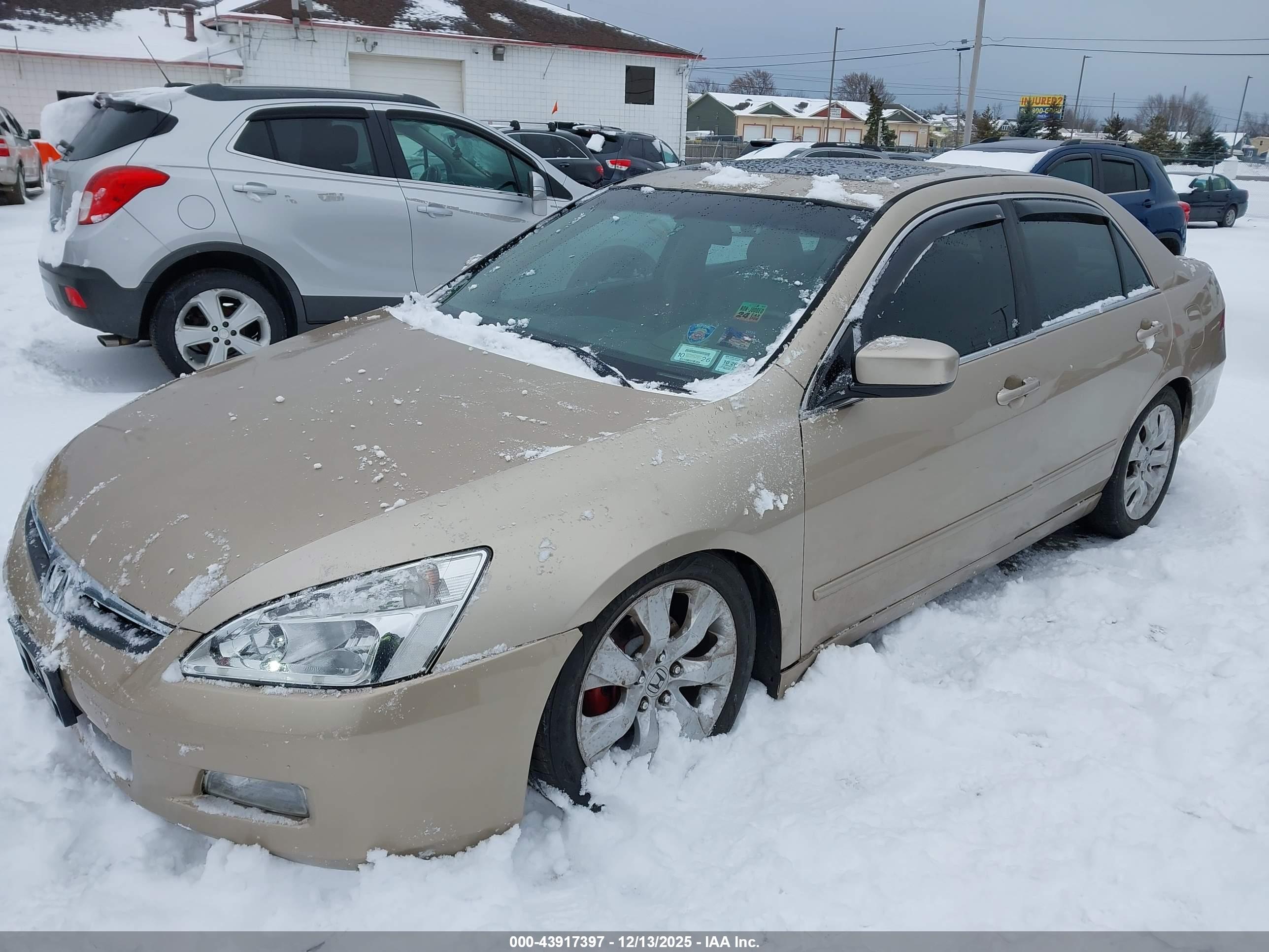 HONDA ACCORD image 2
