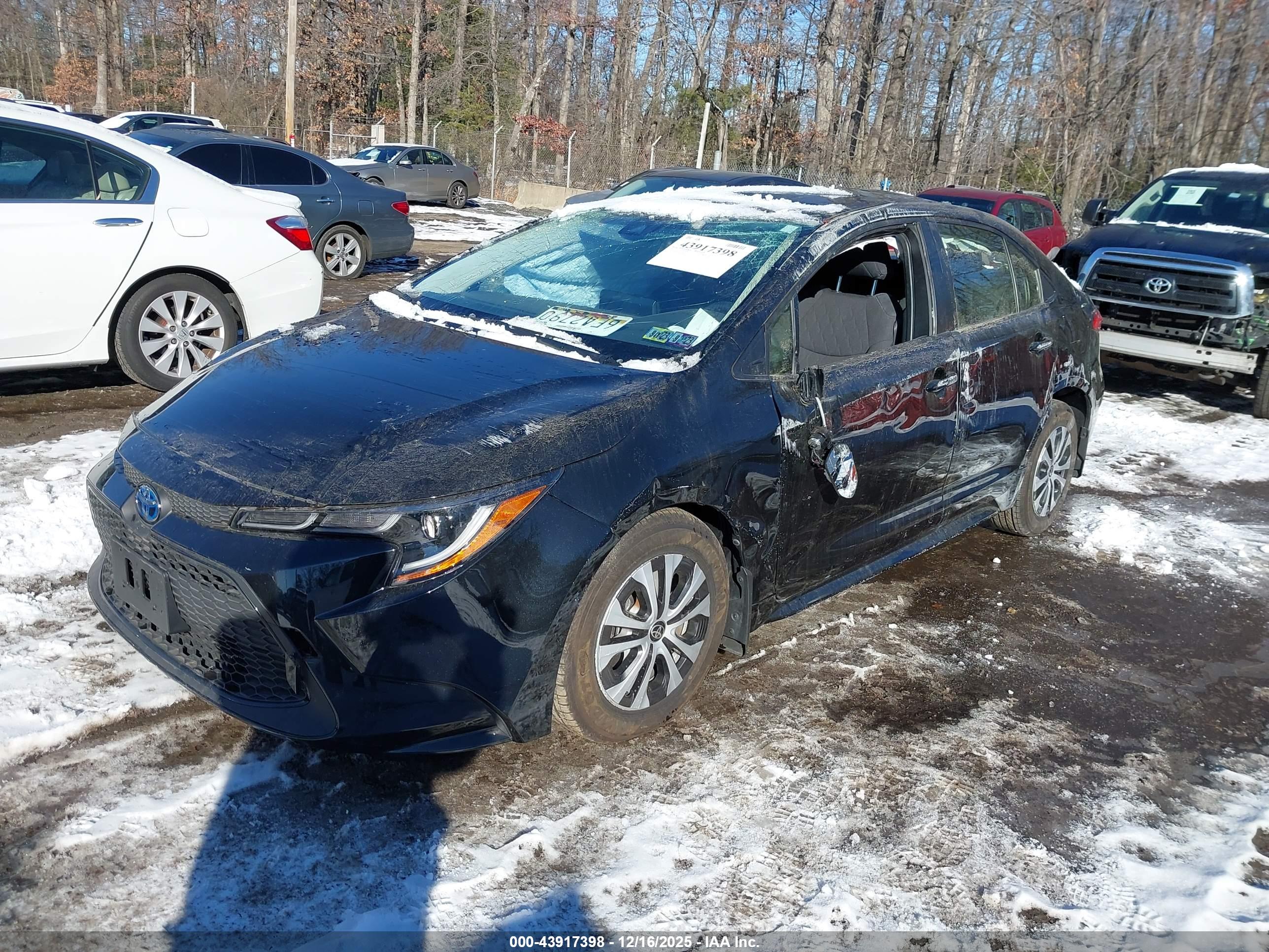 TOYOTA COROLLA image 2