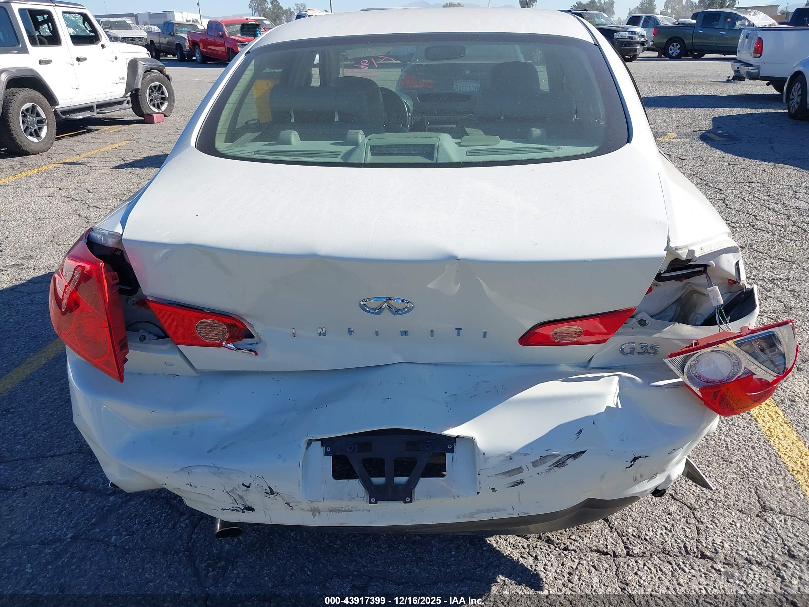 INFINITI G35 image 6