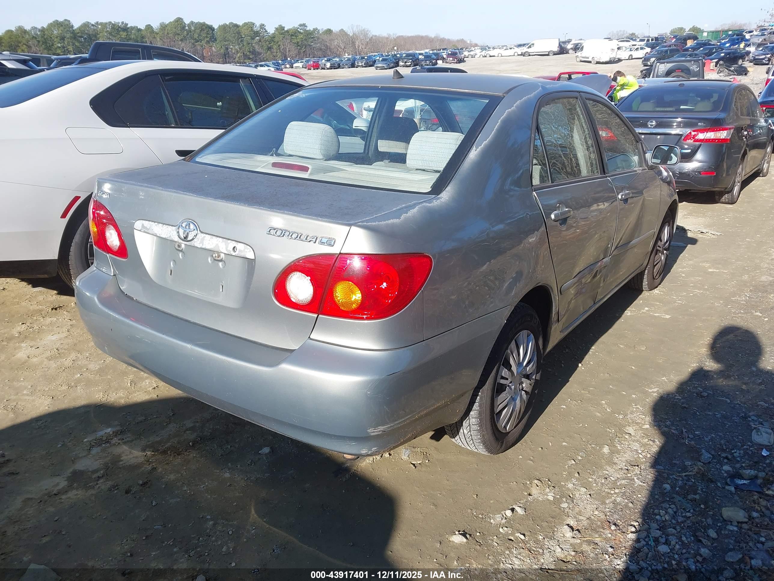 TOYOTA COROLLA image 4