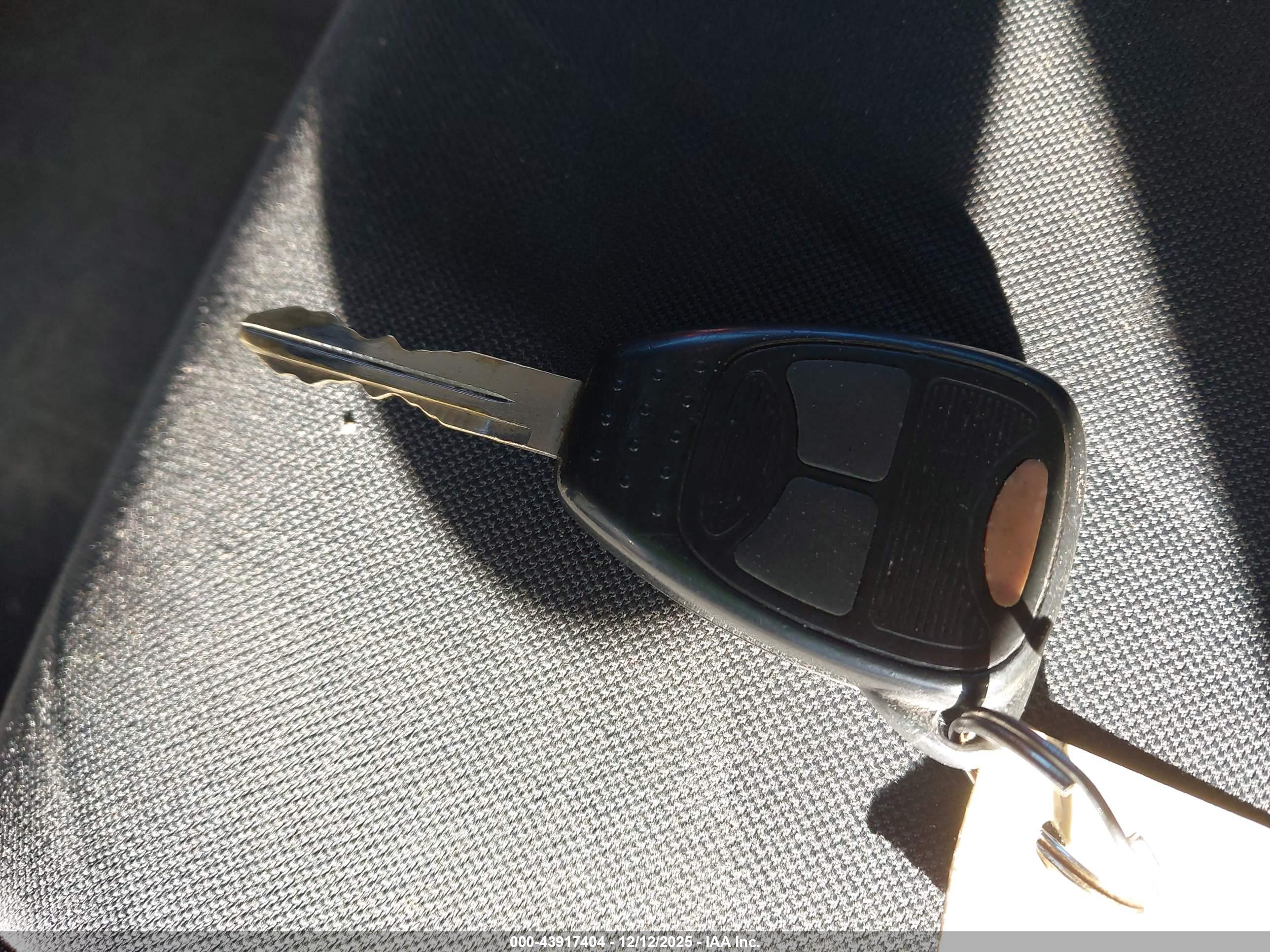 DODGE CALIBER image 11