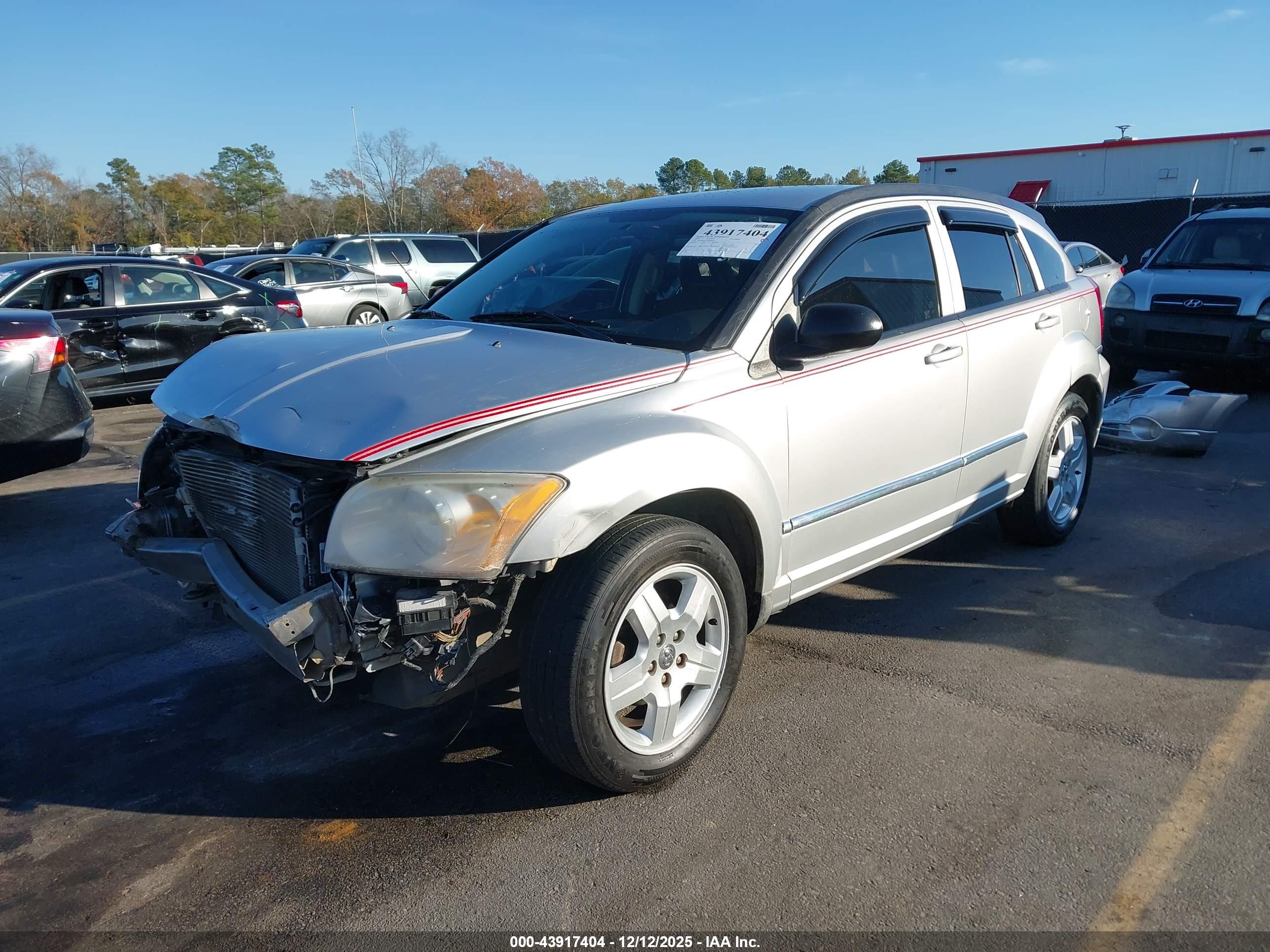DODGE CALIBER image 2