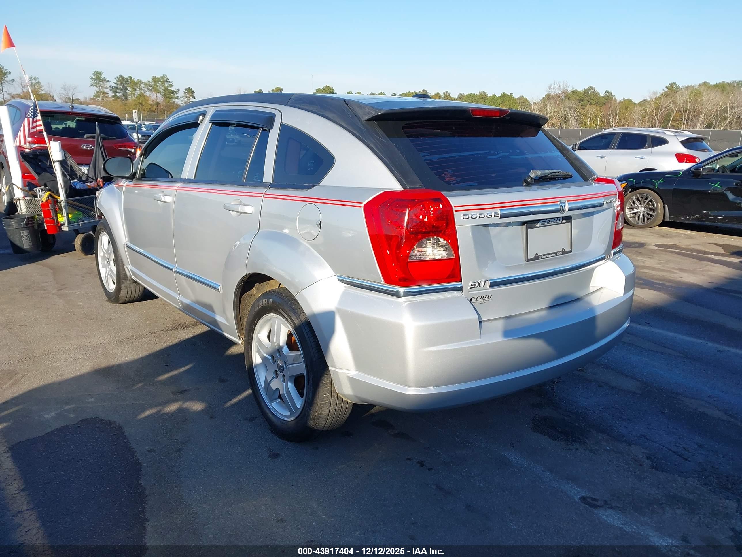 DODGE CALIBER image 3