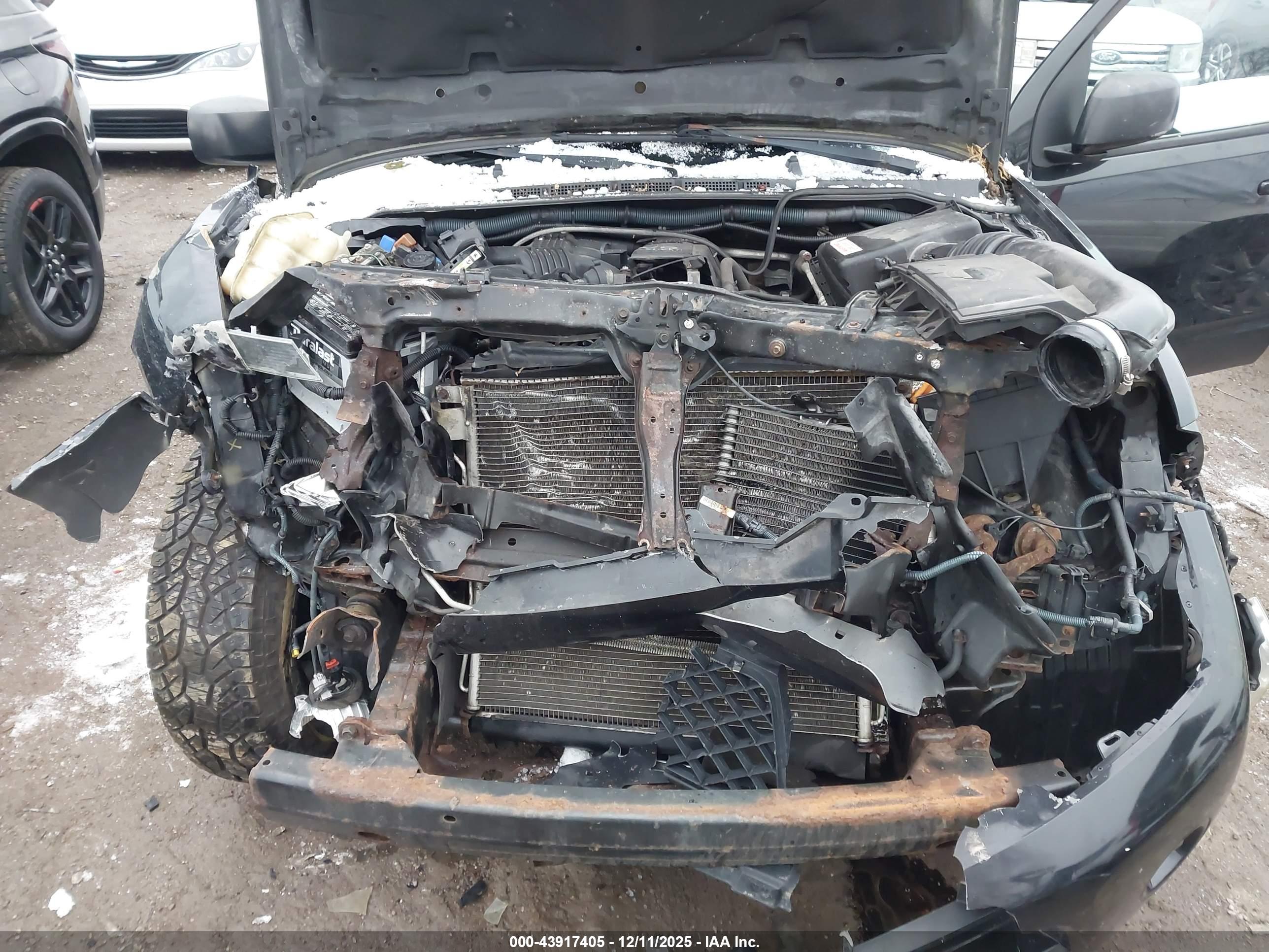 NISSAN PATHFINDER image 10