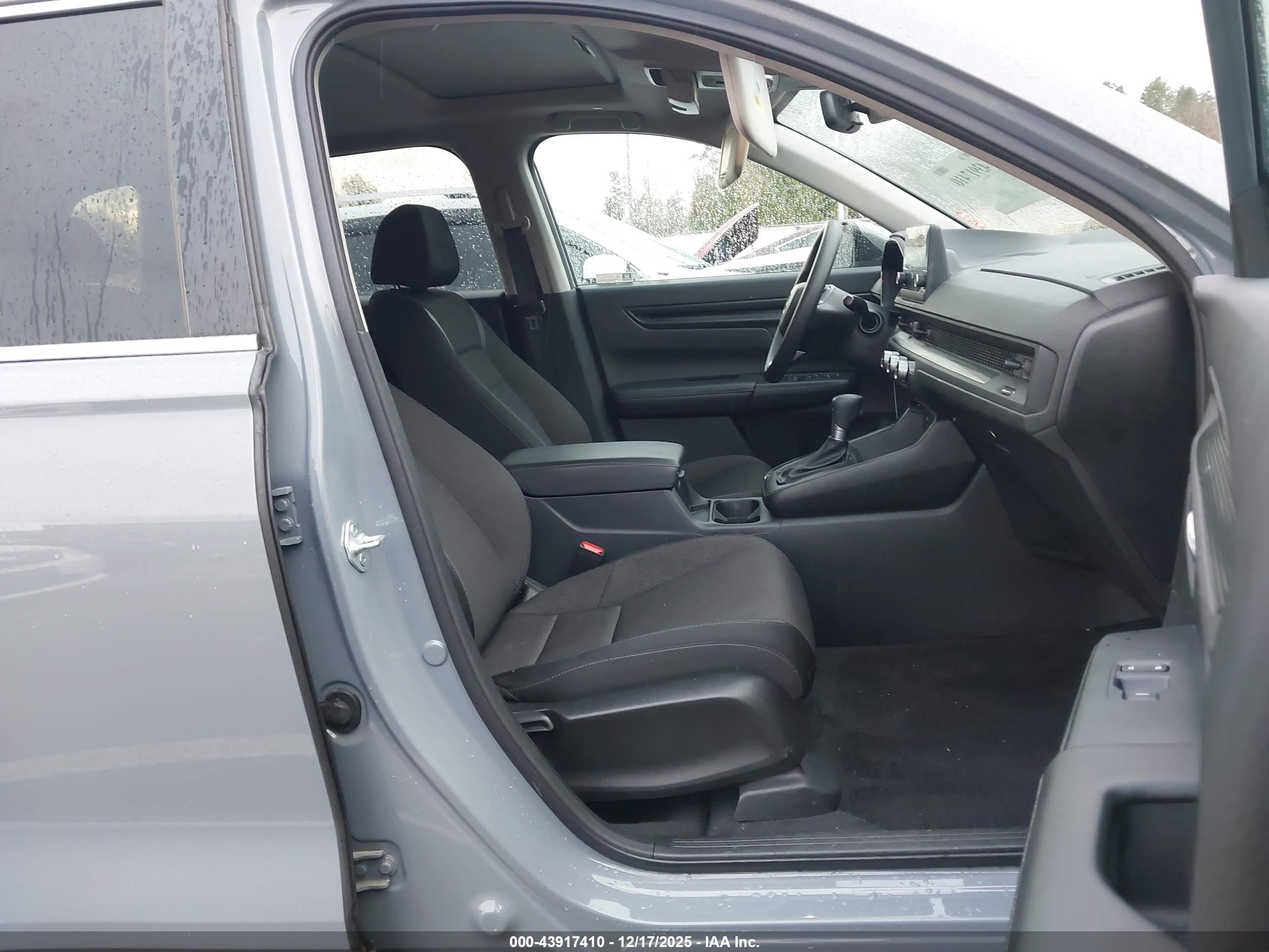 HONDA CR-V image 5