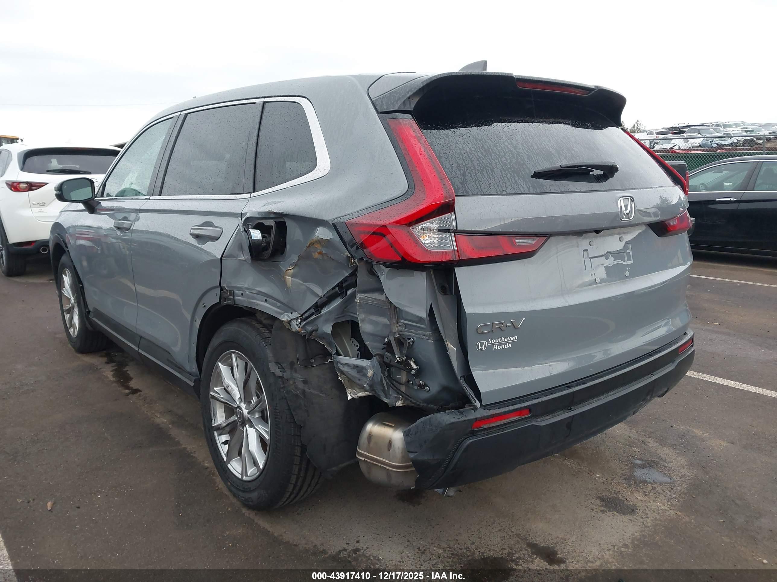HONDA CR-V image 6