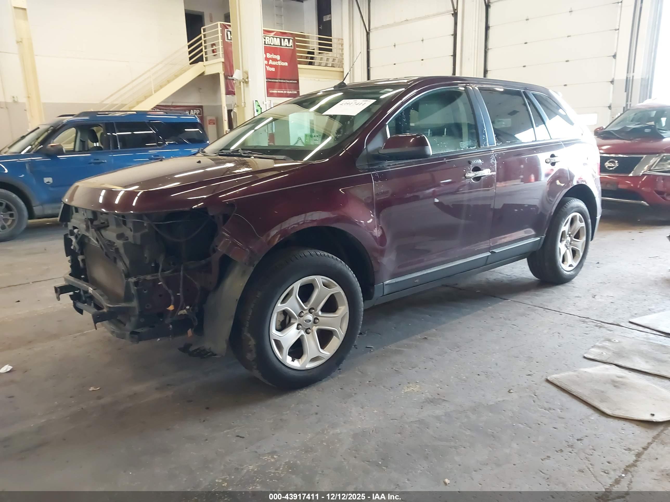 FORD EDGE image 2