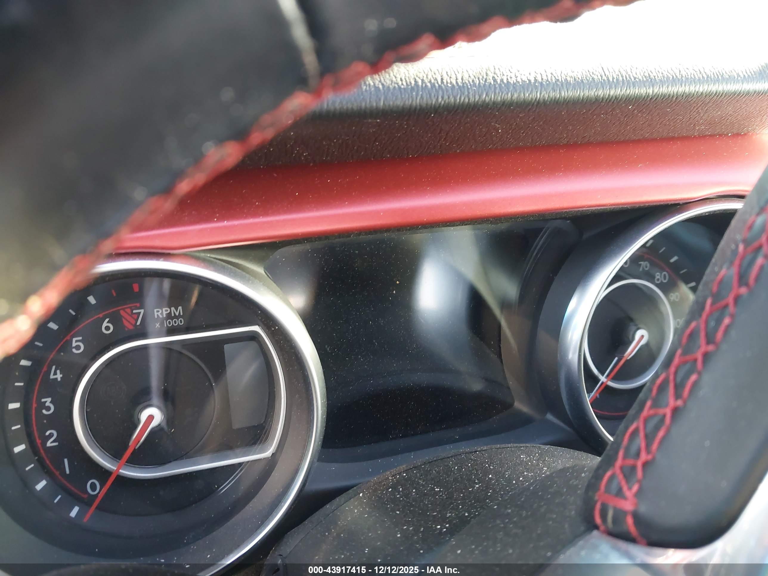 JEEP WRANGLER image 7