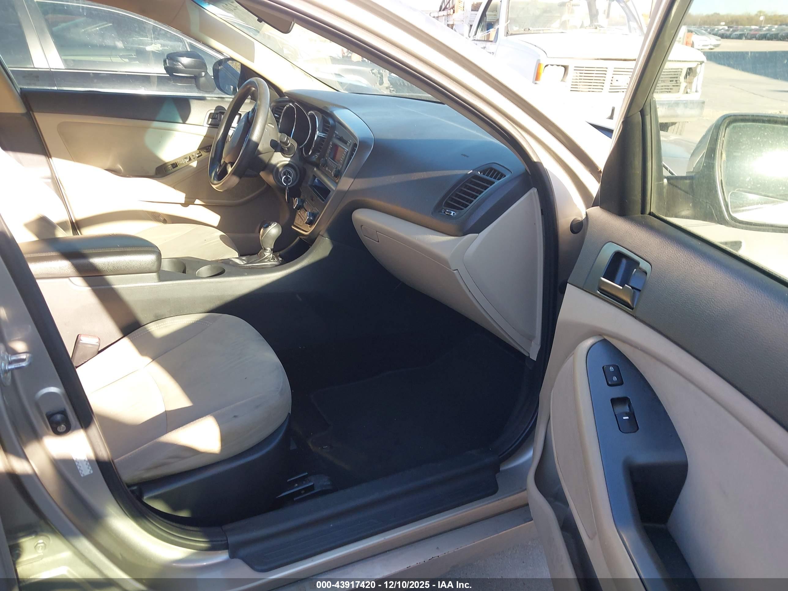 KIA OPTIMA image 5