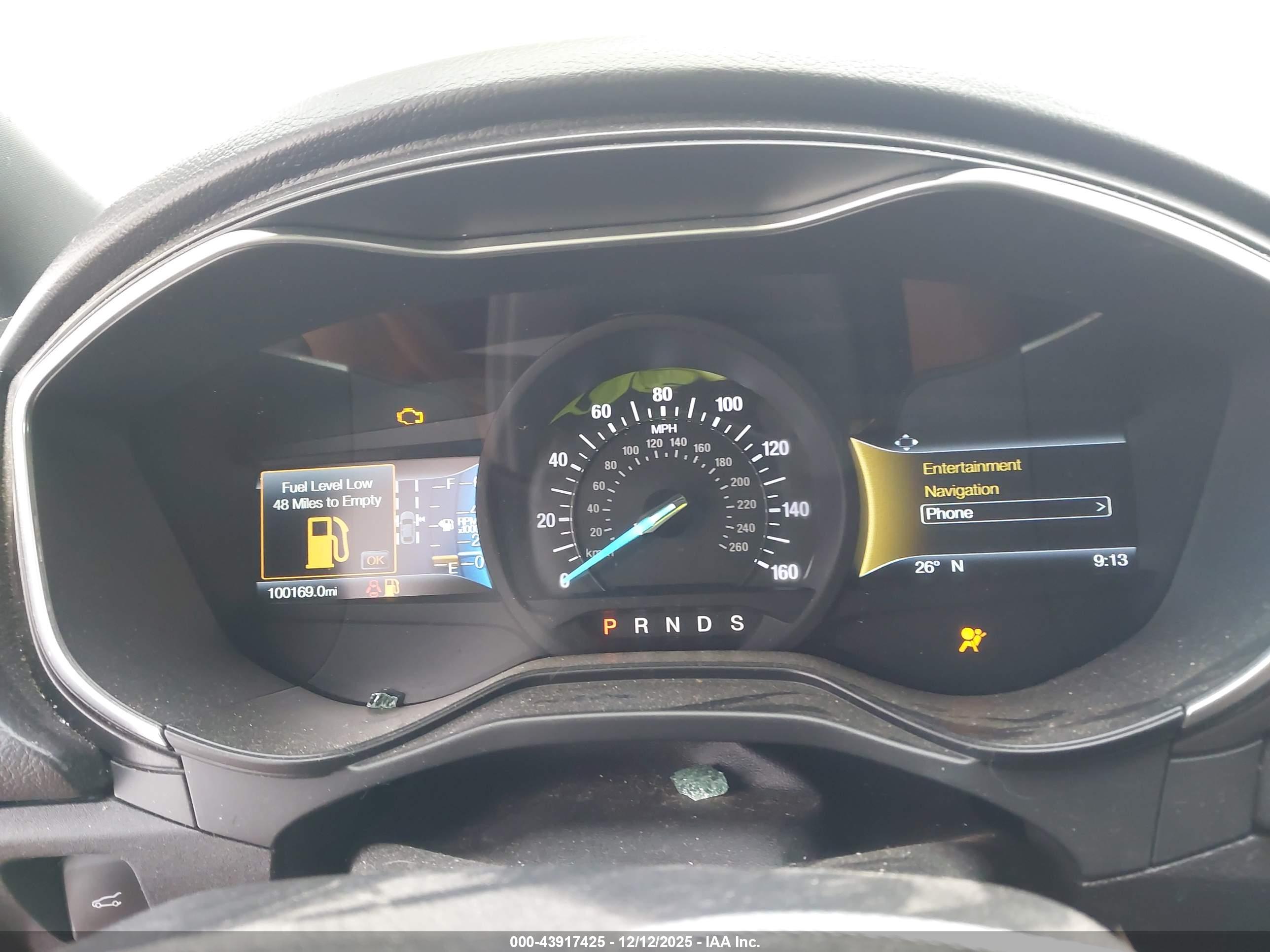 FORD FUSION image 7