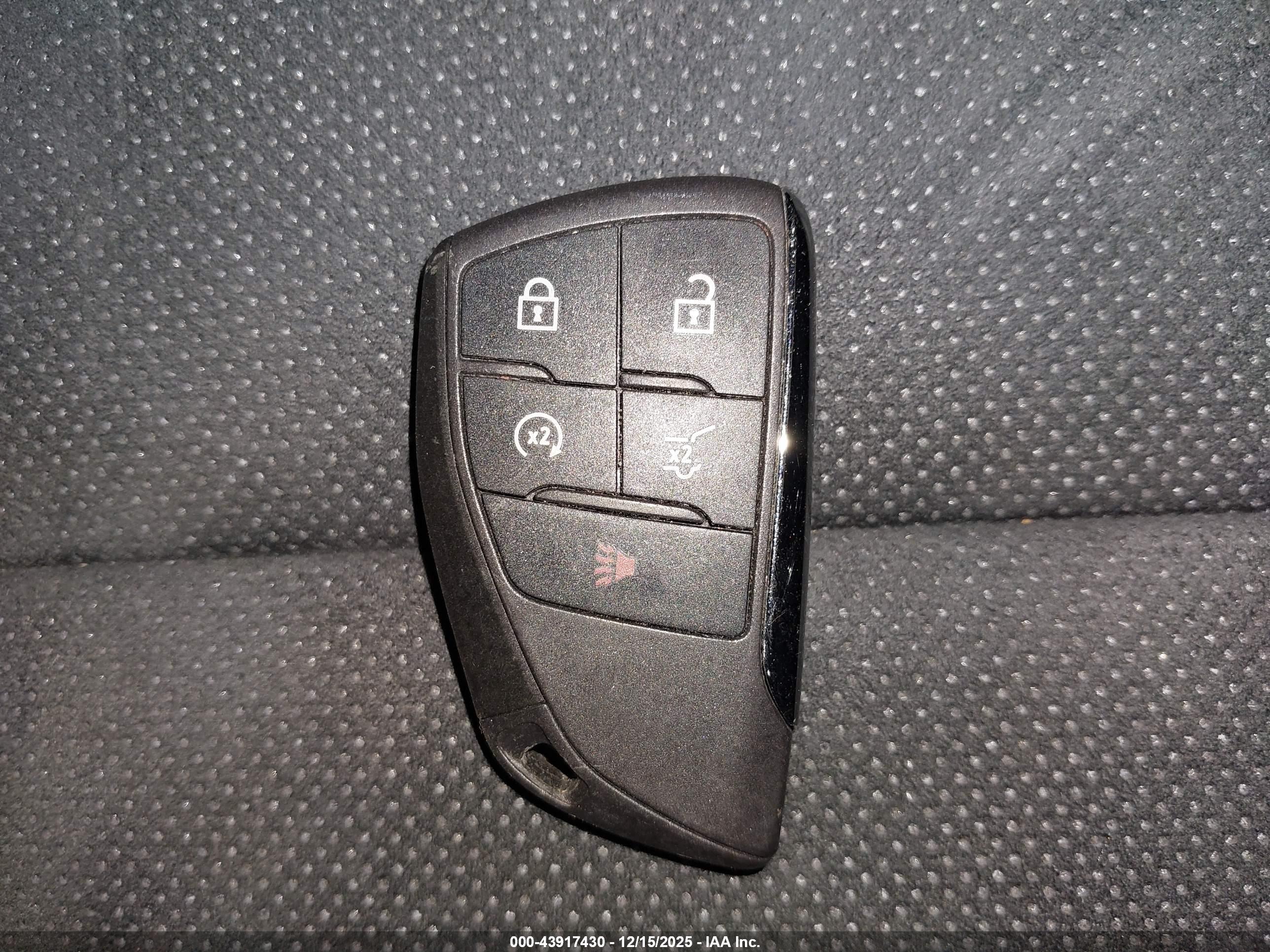 CHEVROLET BLAZER image 11