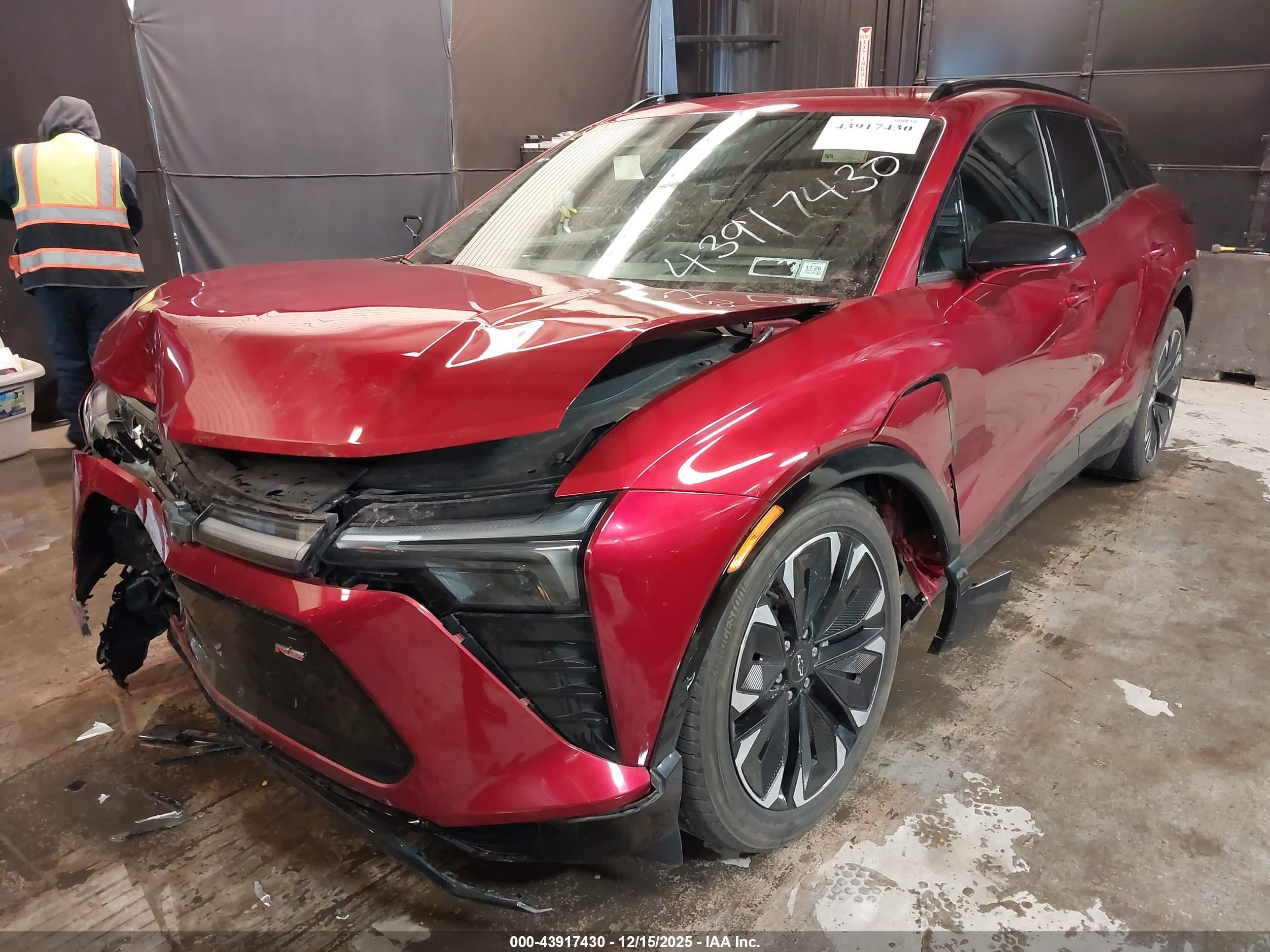 CHEVROLET BLAZER image 6