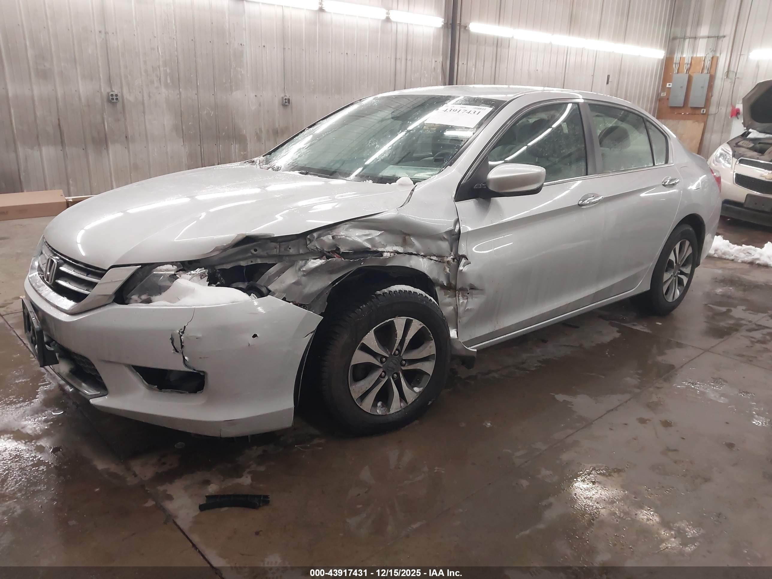HONDA ACCORD image 2