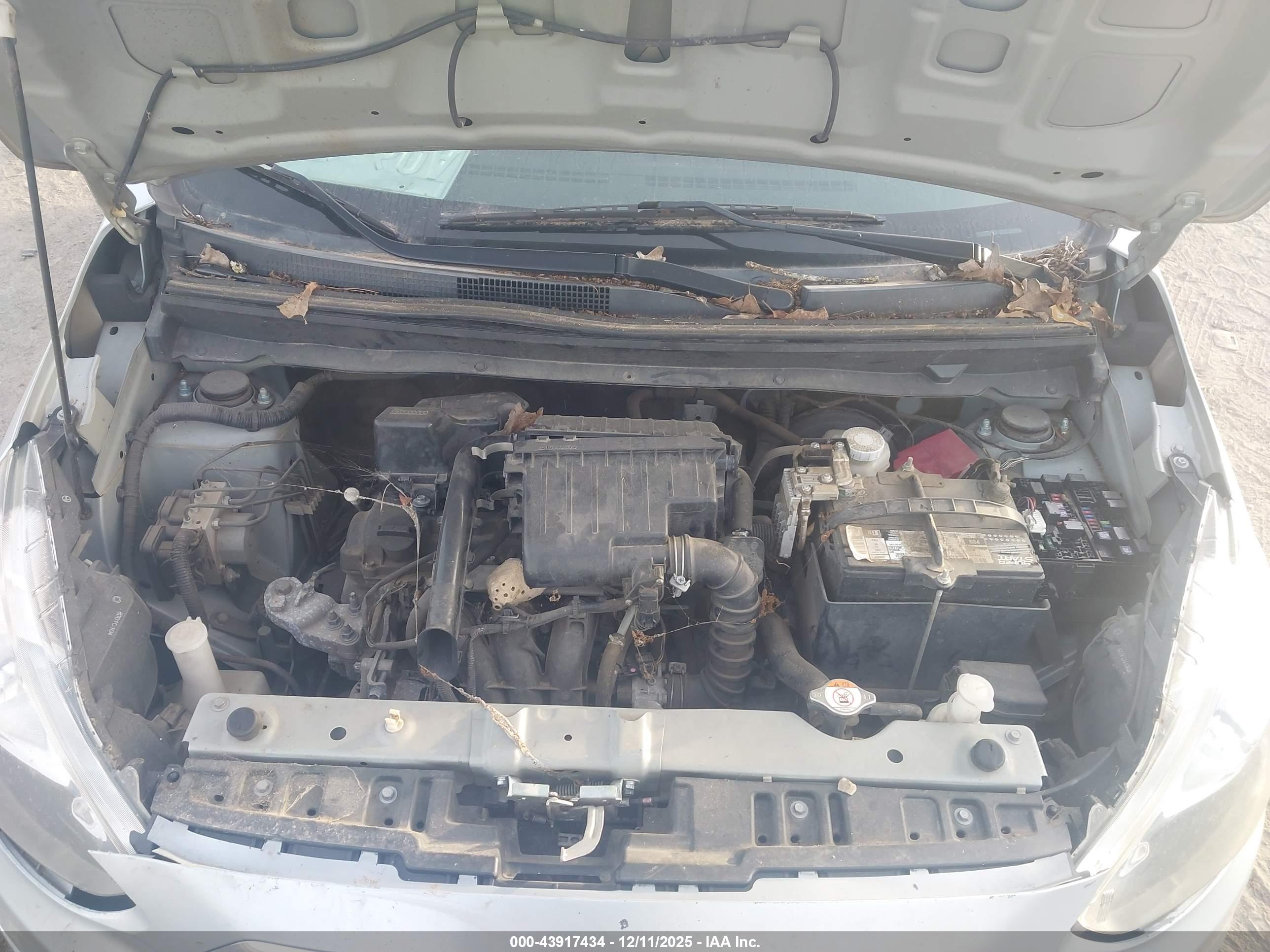 MITSUBISHI MIRAGE image 10