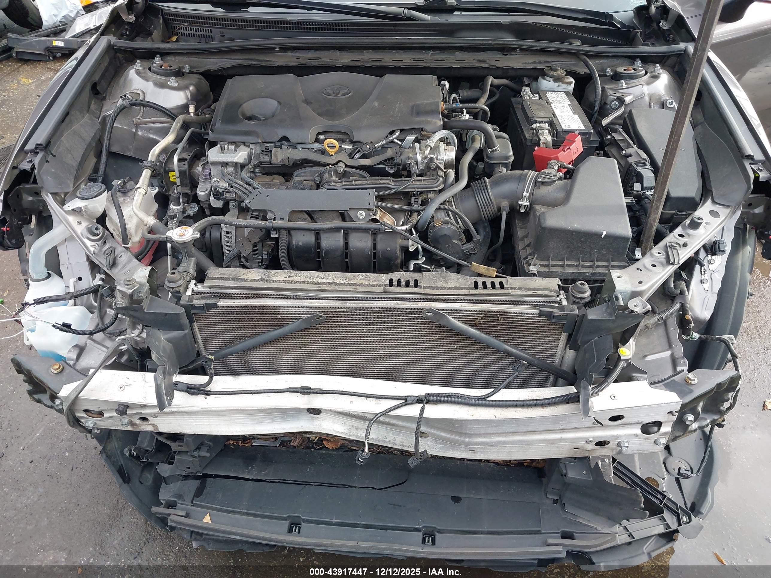 TOYOTA CAMRY image 10