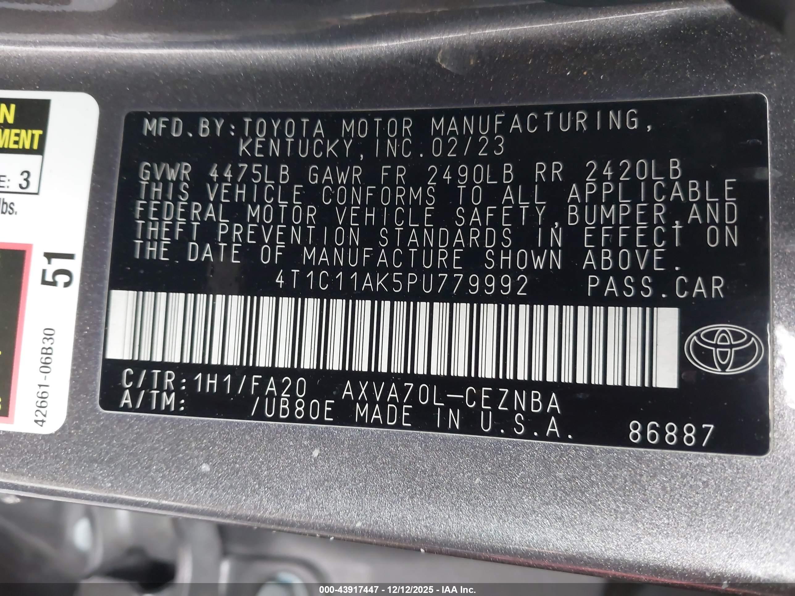 TOYOTA CAMRY image 9