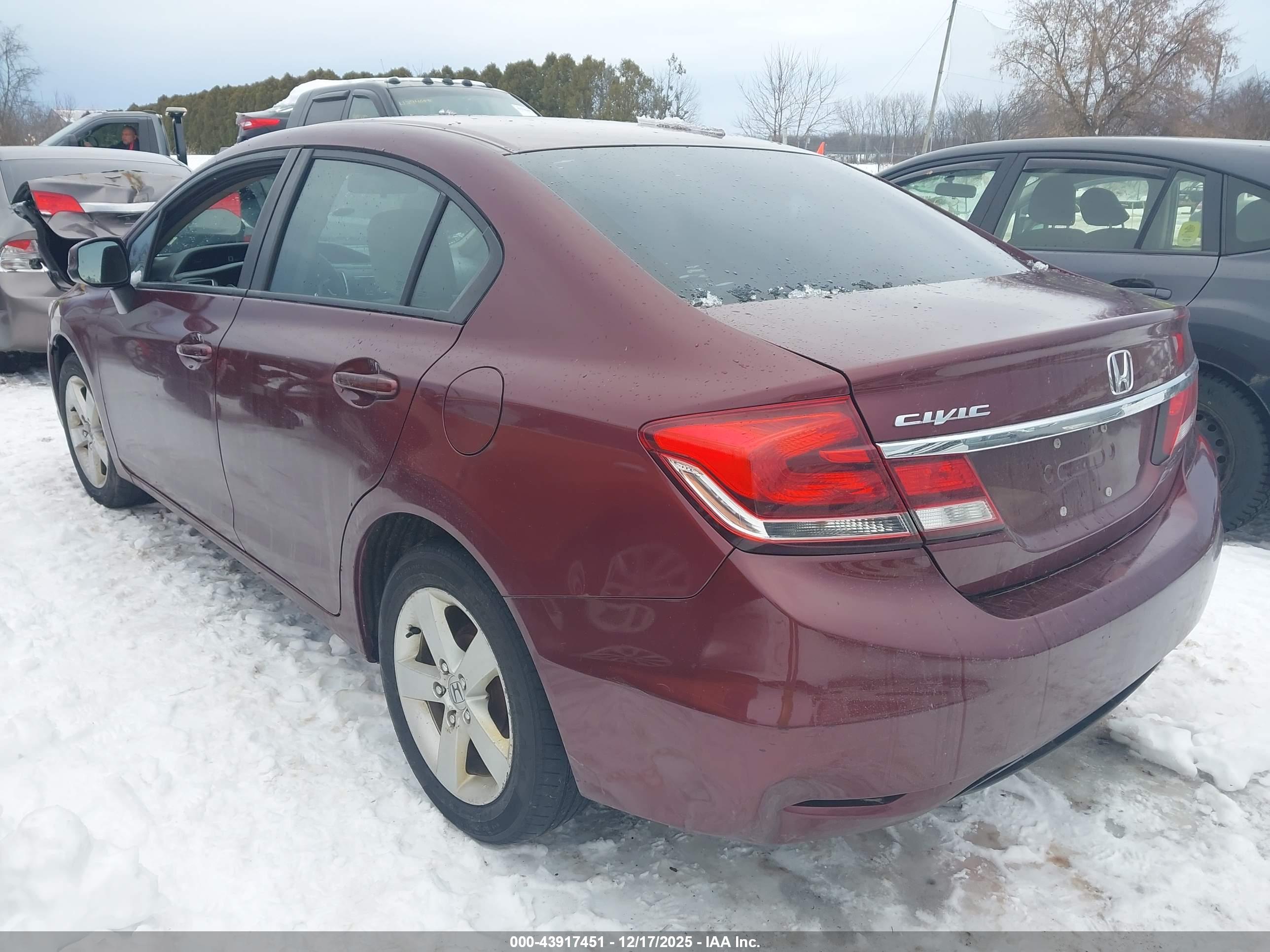 HONDA CIVIC image 3