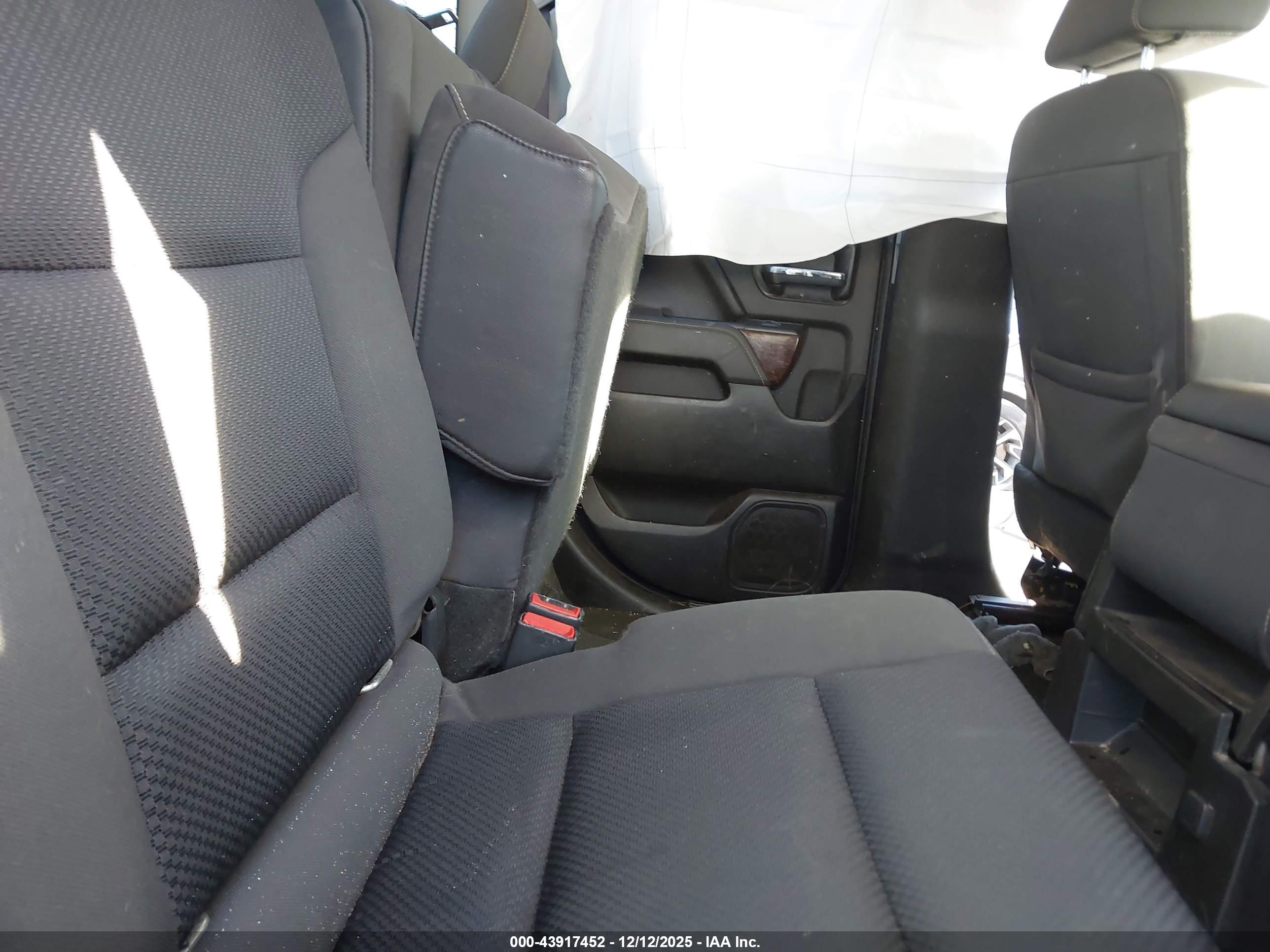 GMC SIERRA image 8