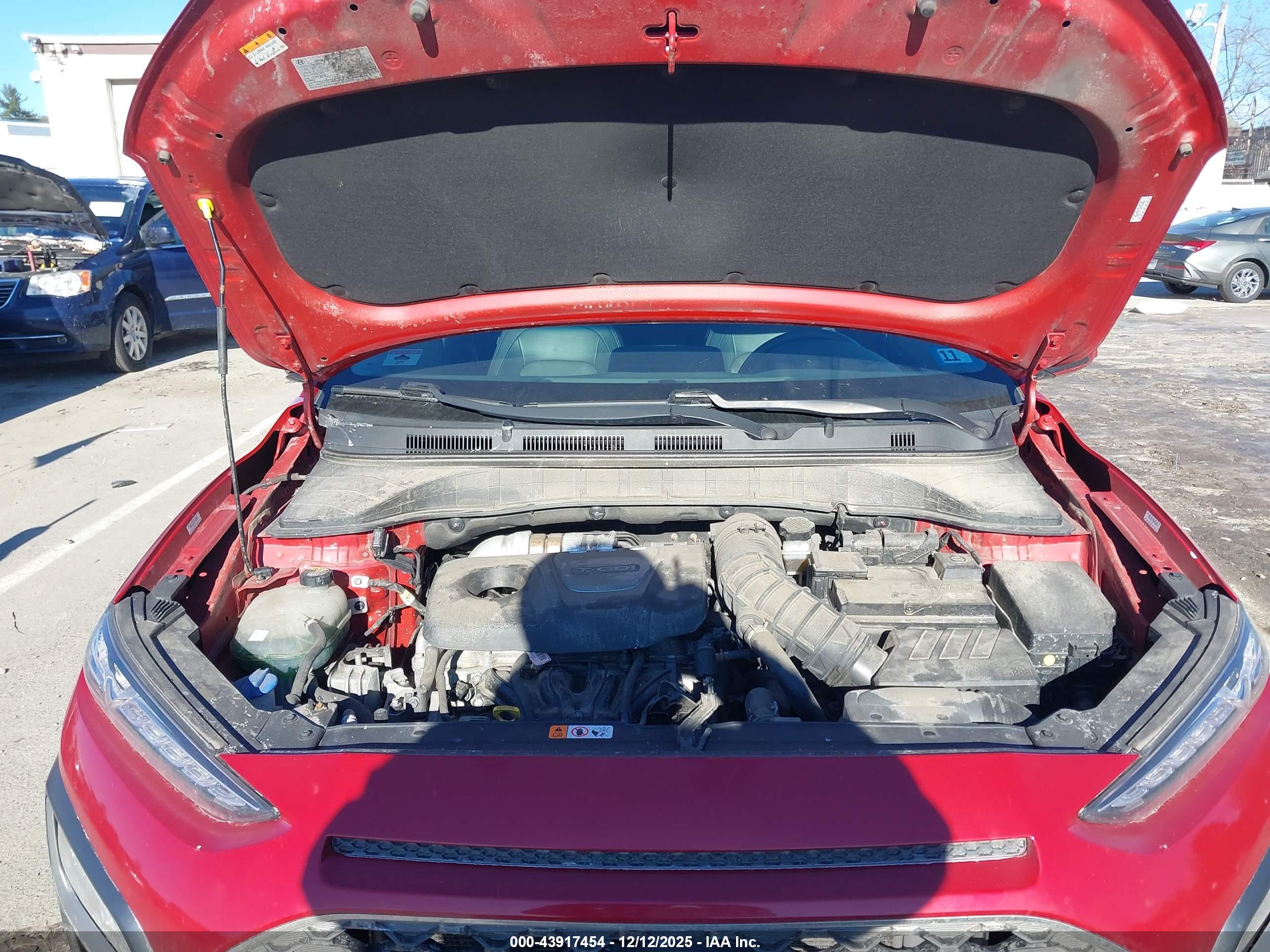 HYUNDAI KONA image 10