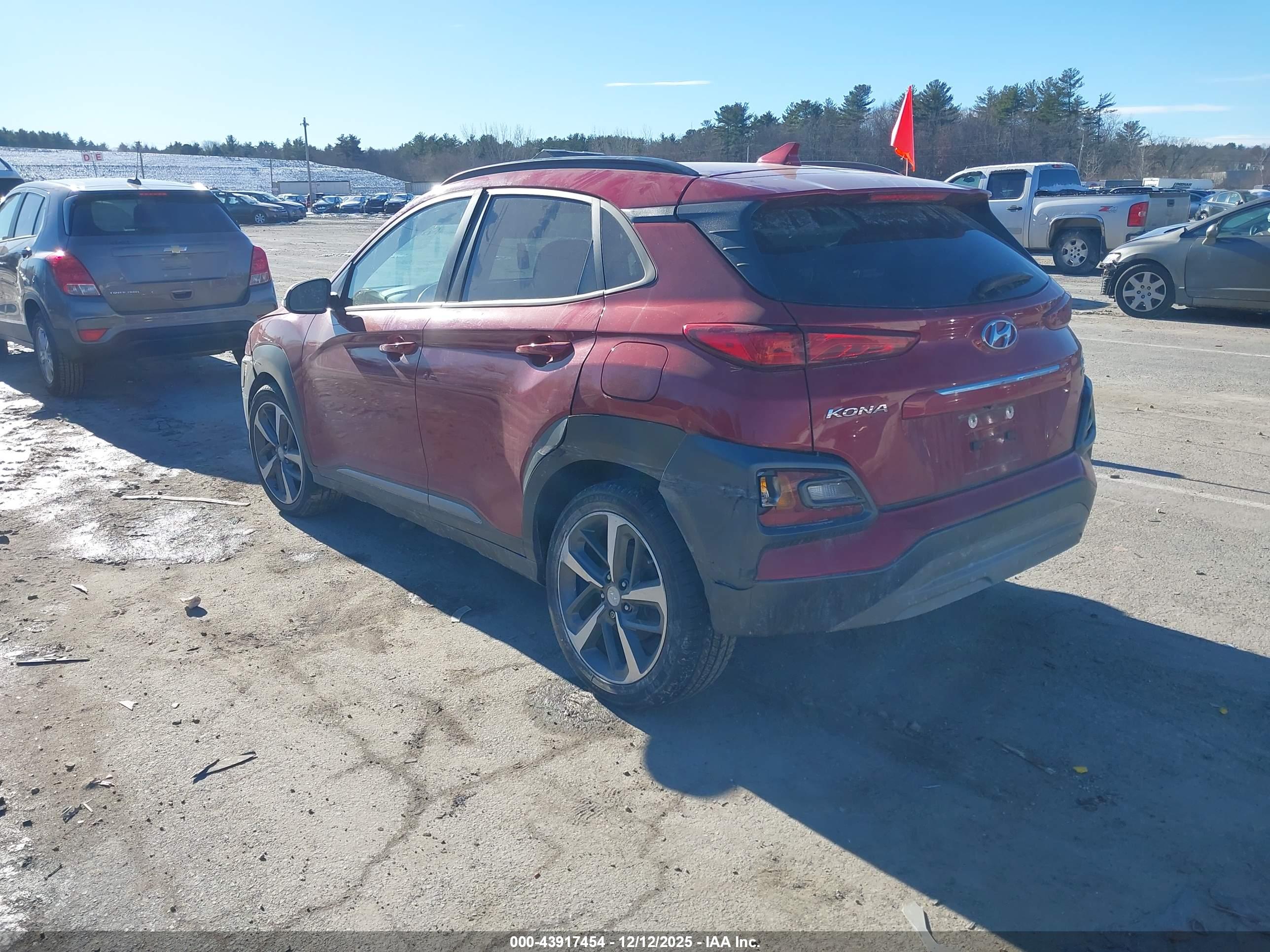 HYUNDAI KONA image 3