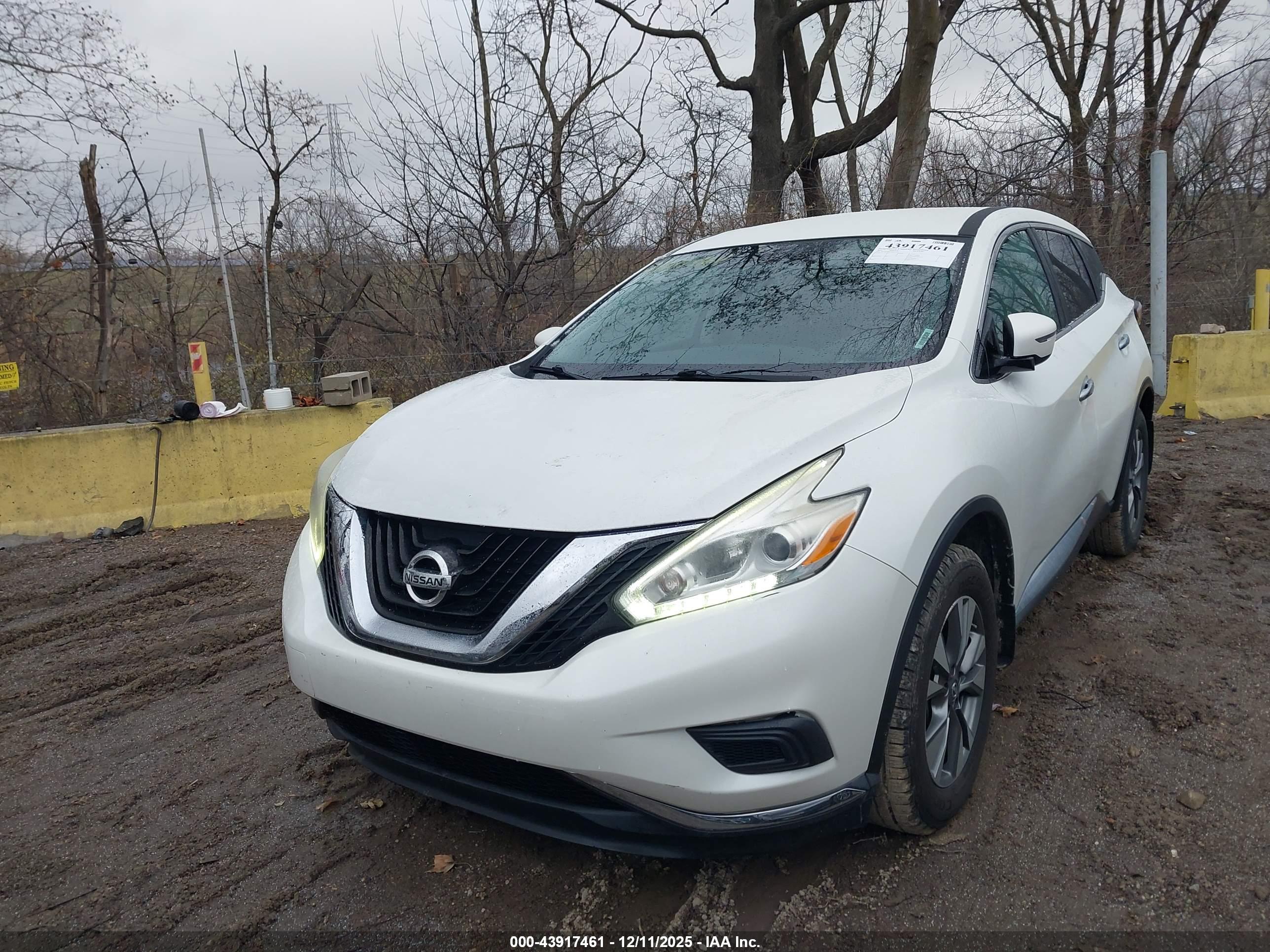 NISSAN MURANO image 2