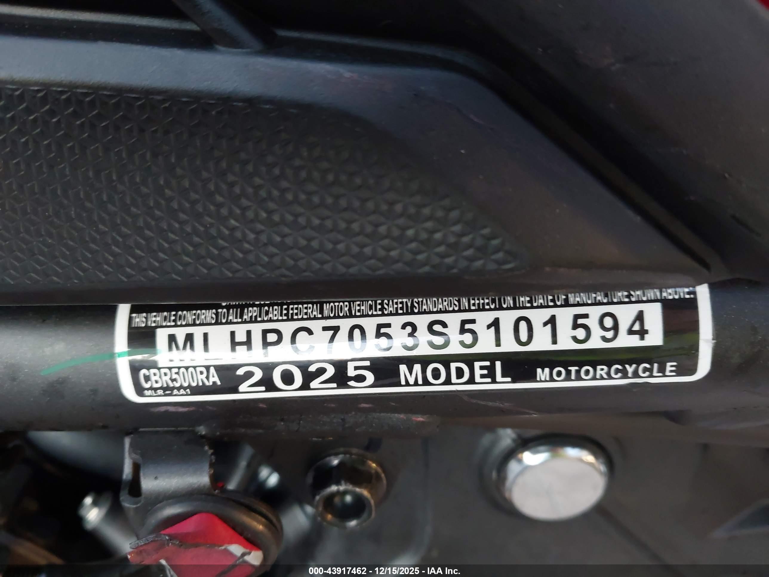HONDA CBR500 image 10