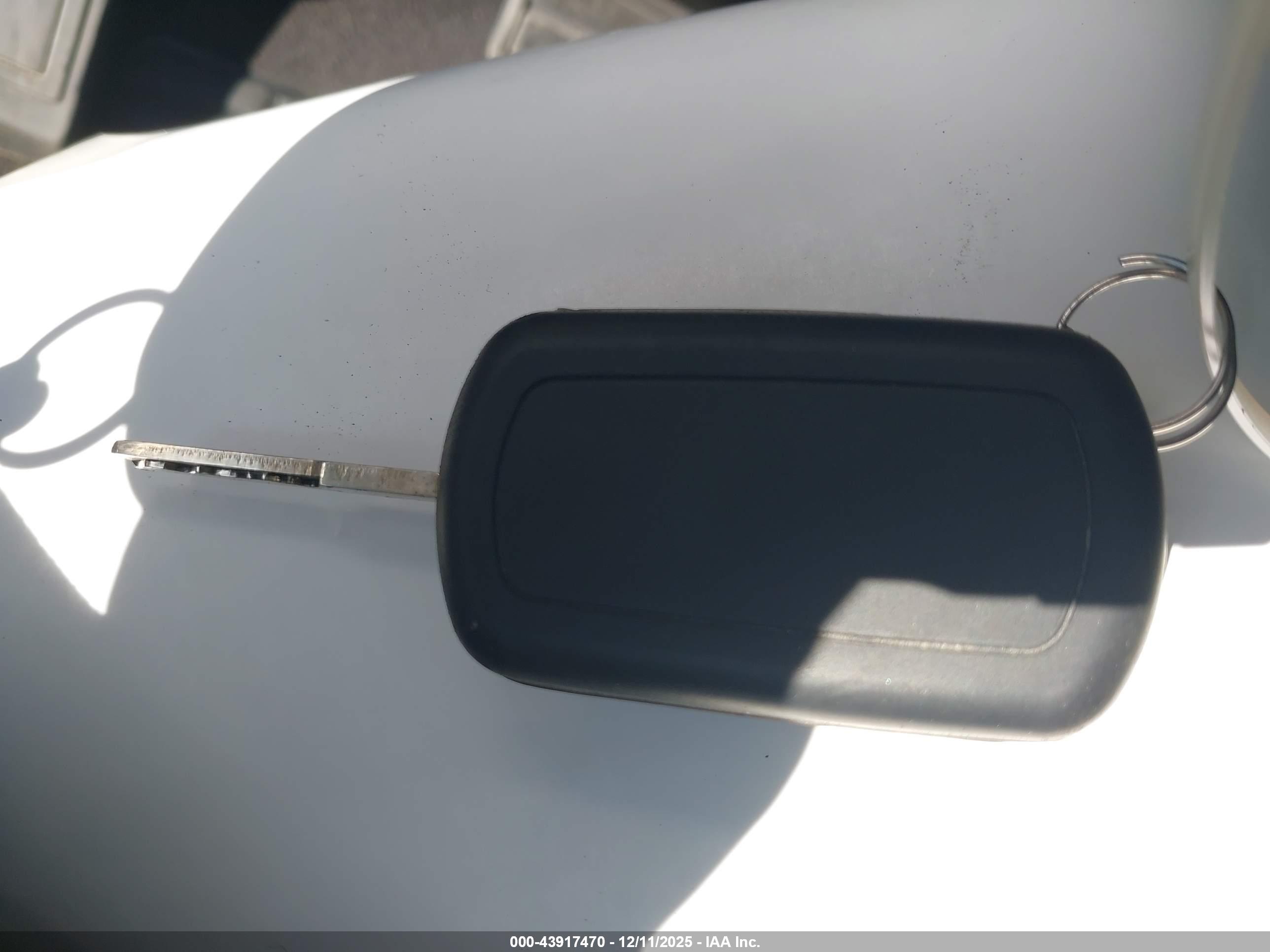LAND ROVER image 11