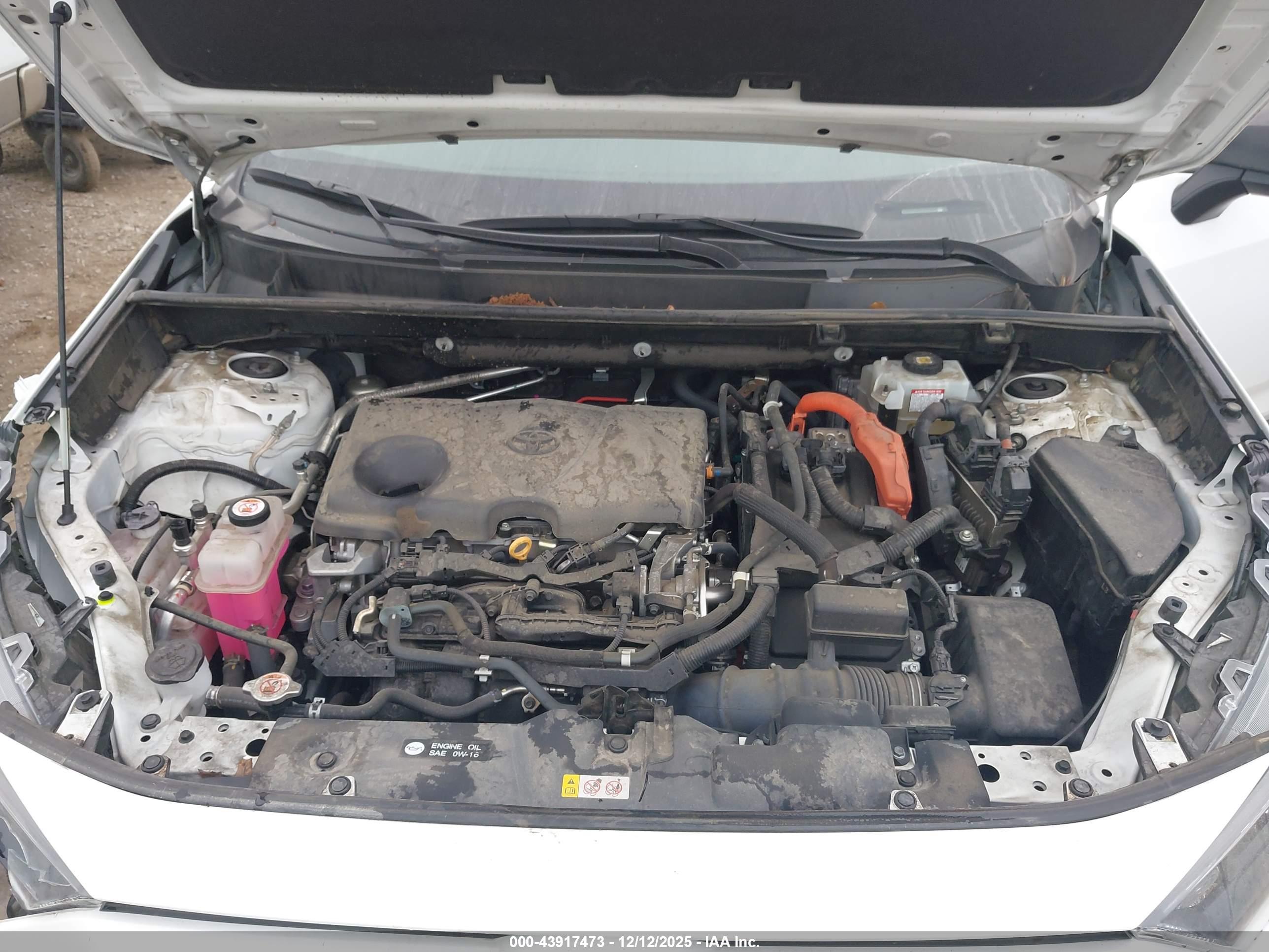 TOYOTA RAV4 image 10