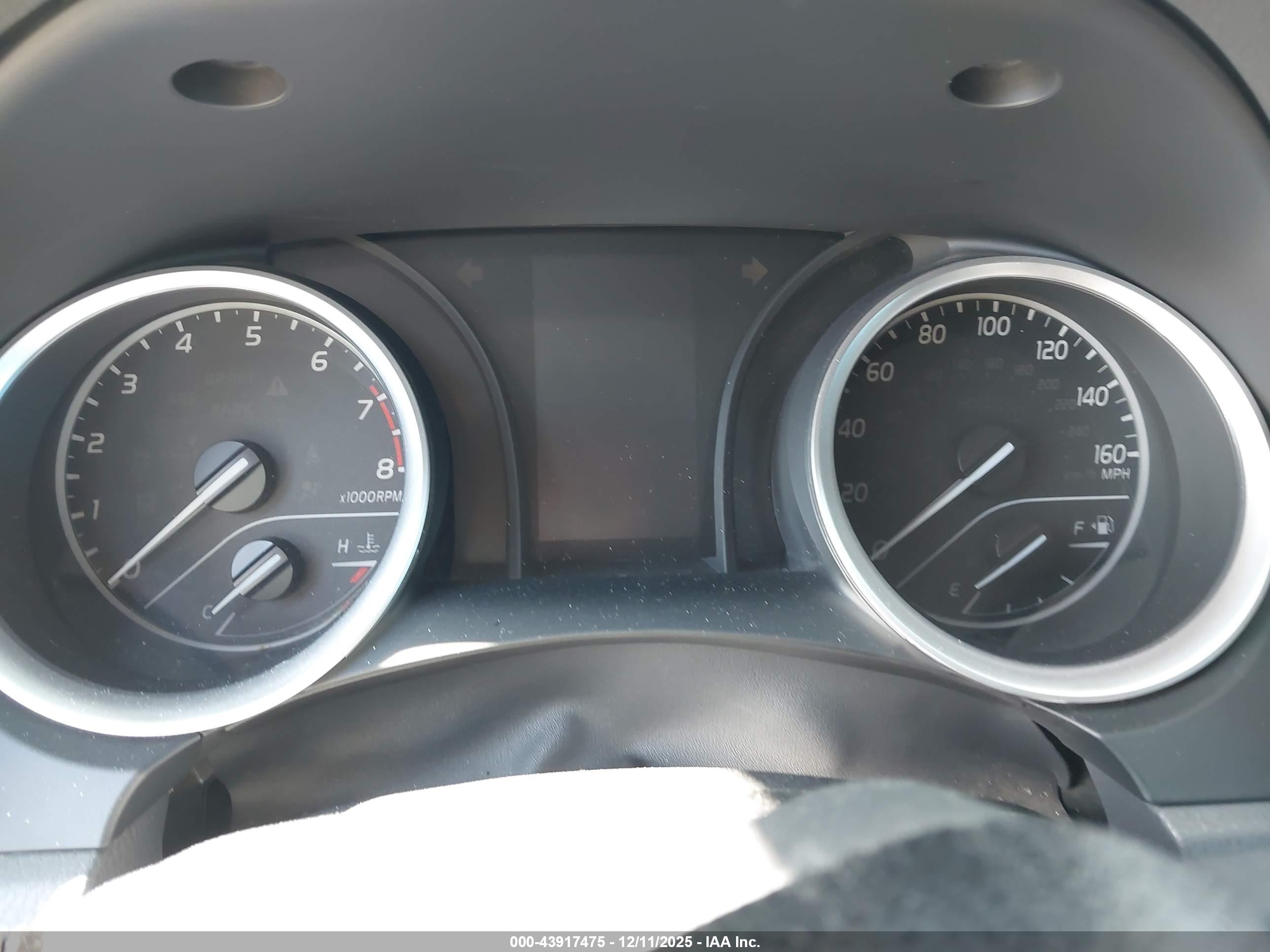 TOYOTA CAMRY image 7