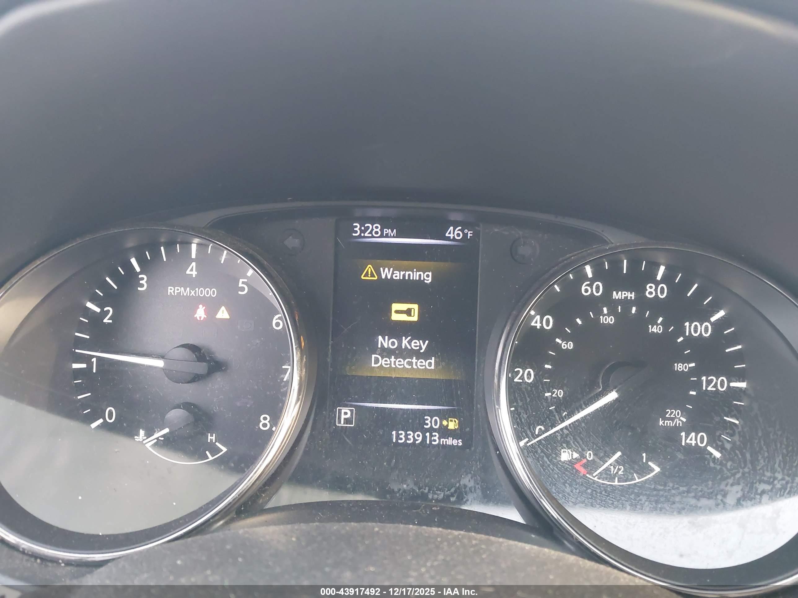 NISSAN ROGUE image 7