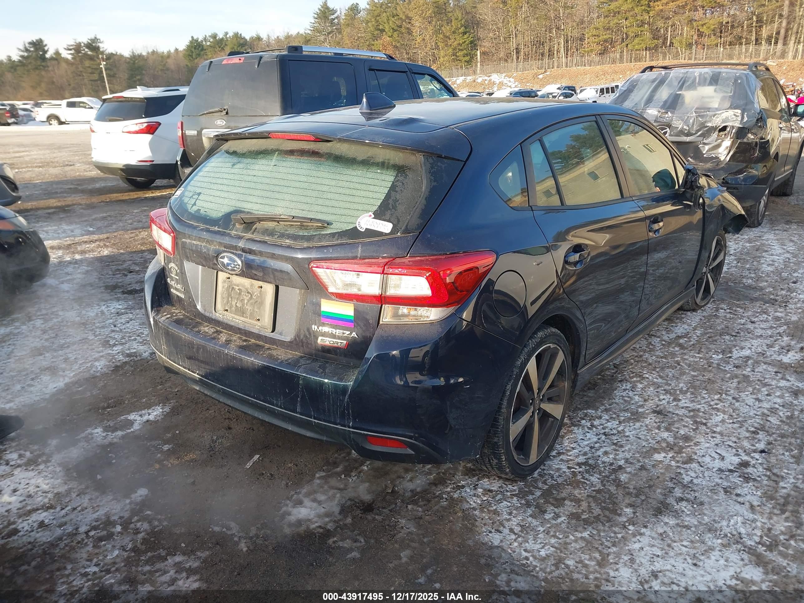 SUBARU IMPREZA image 4