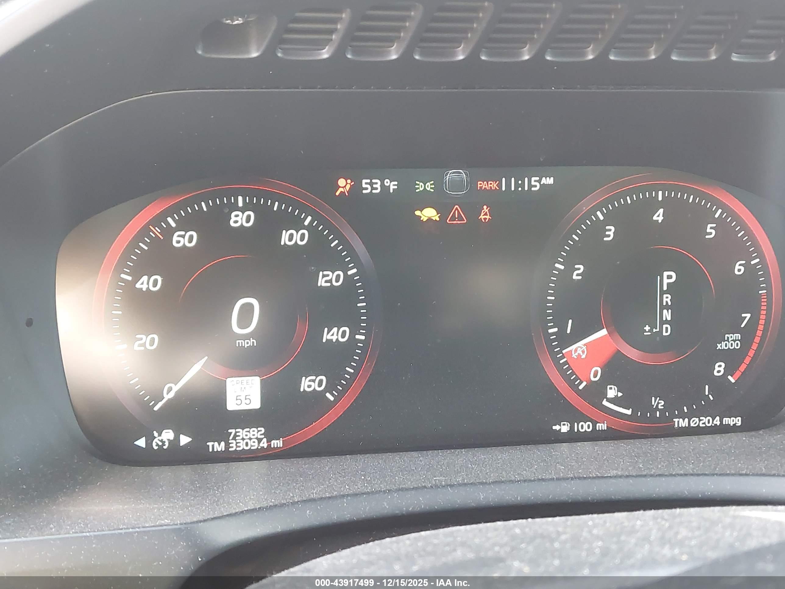 VOLVO XC90 image 7