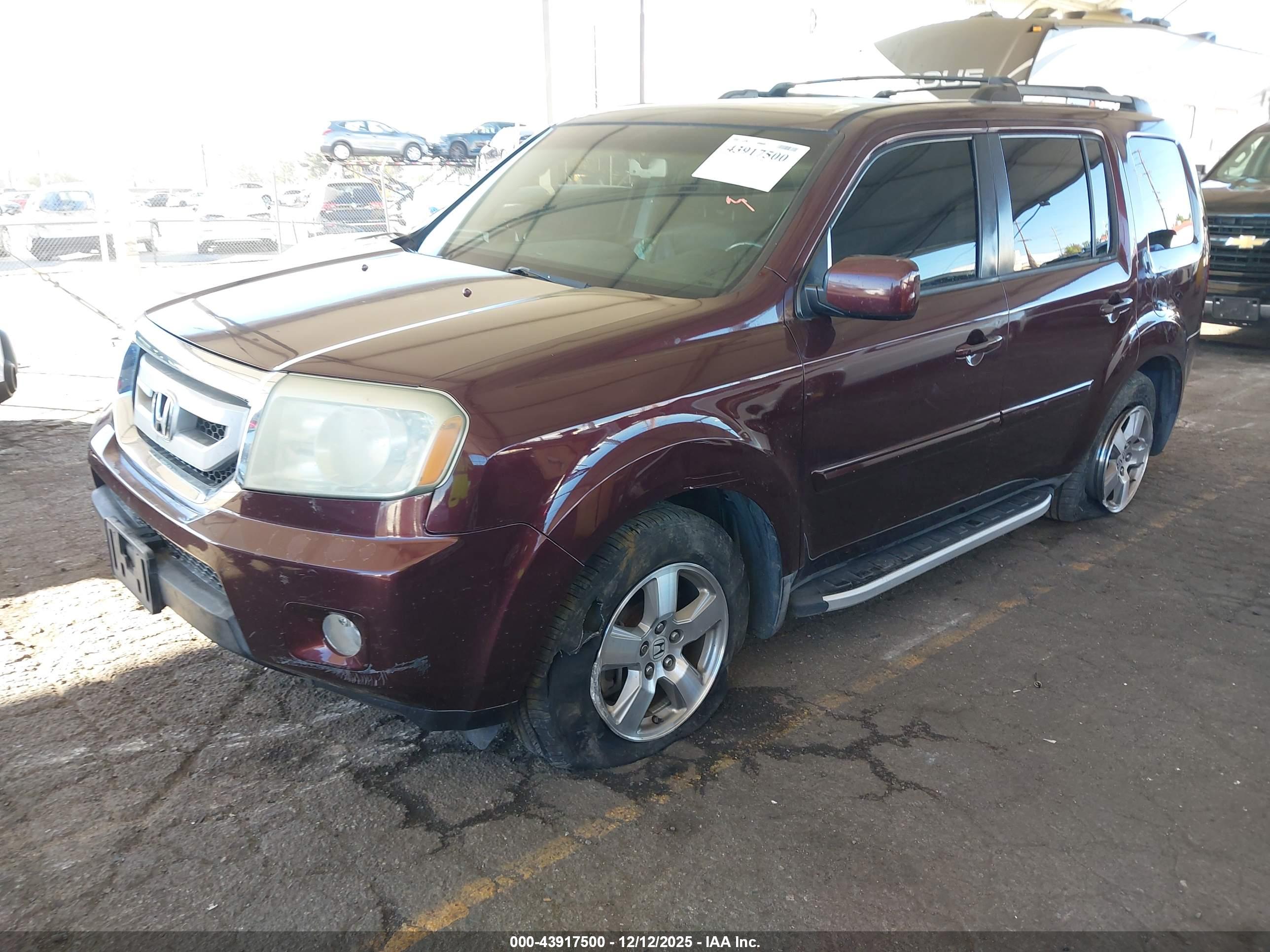 HONDA PILOT image 2
