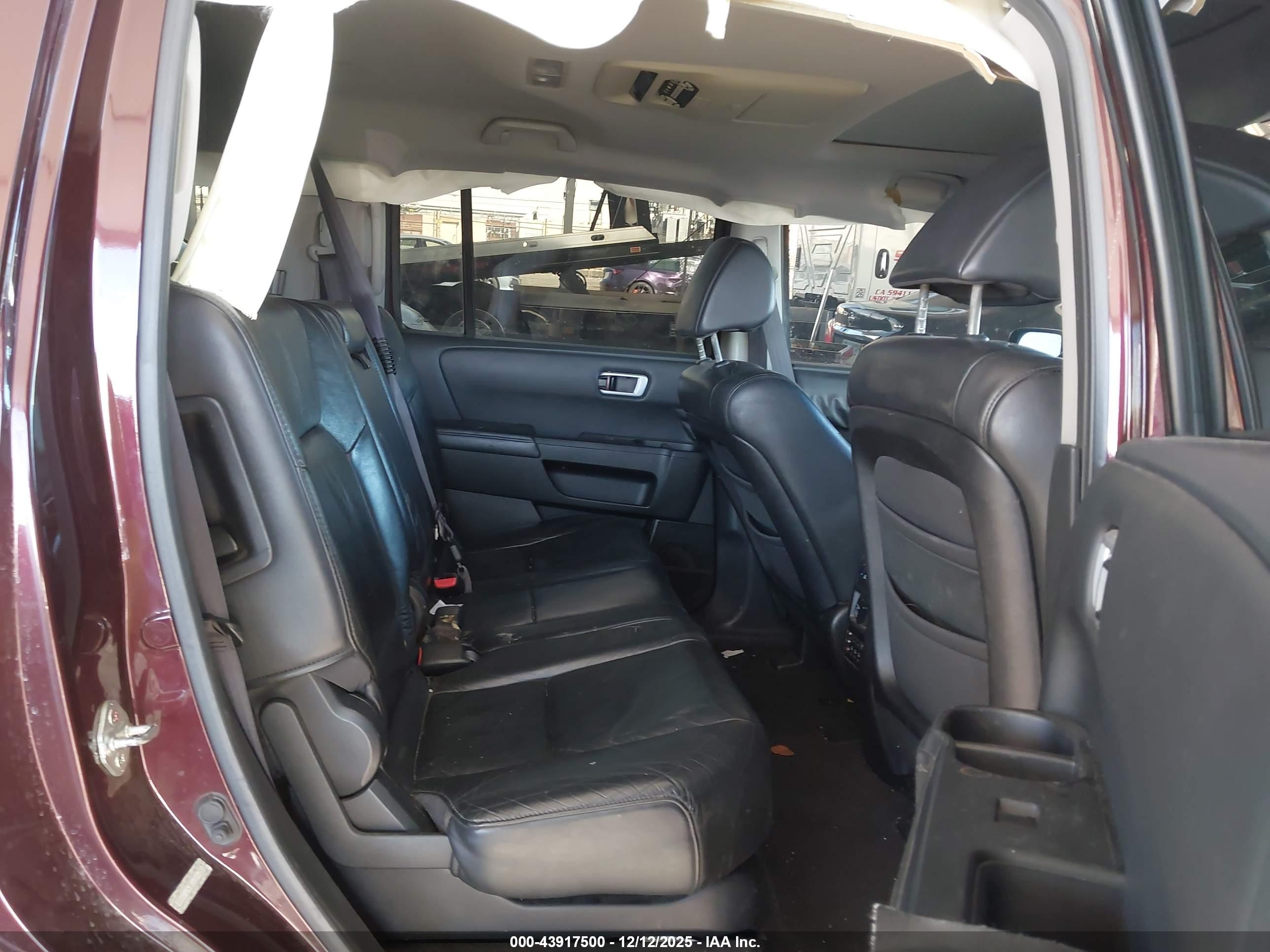 HONDA PILOT image 8