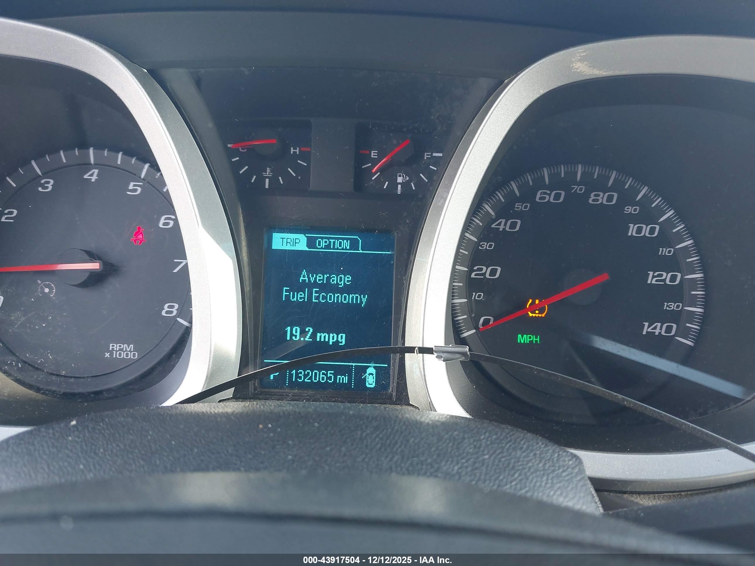 CHEVROLET EQUINOX image 7