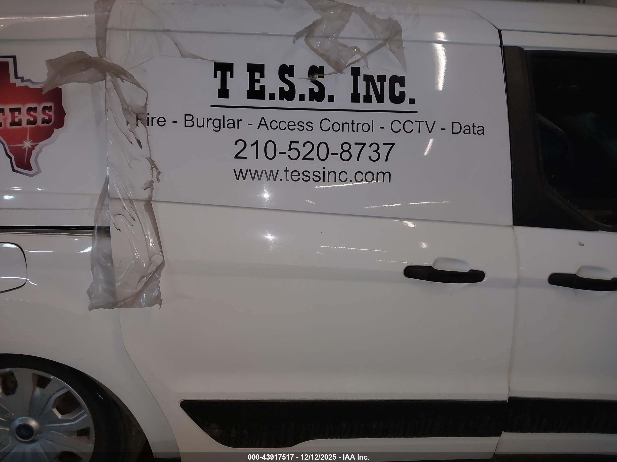 FORD TRANSIT image 8