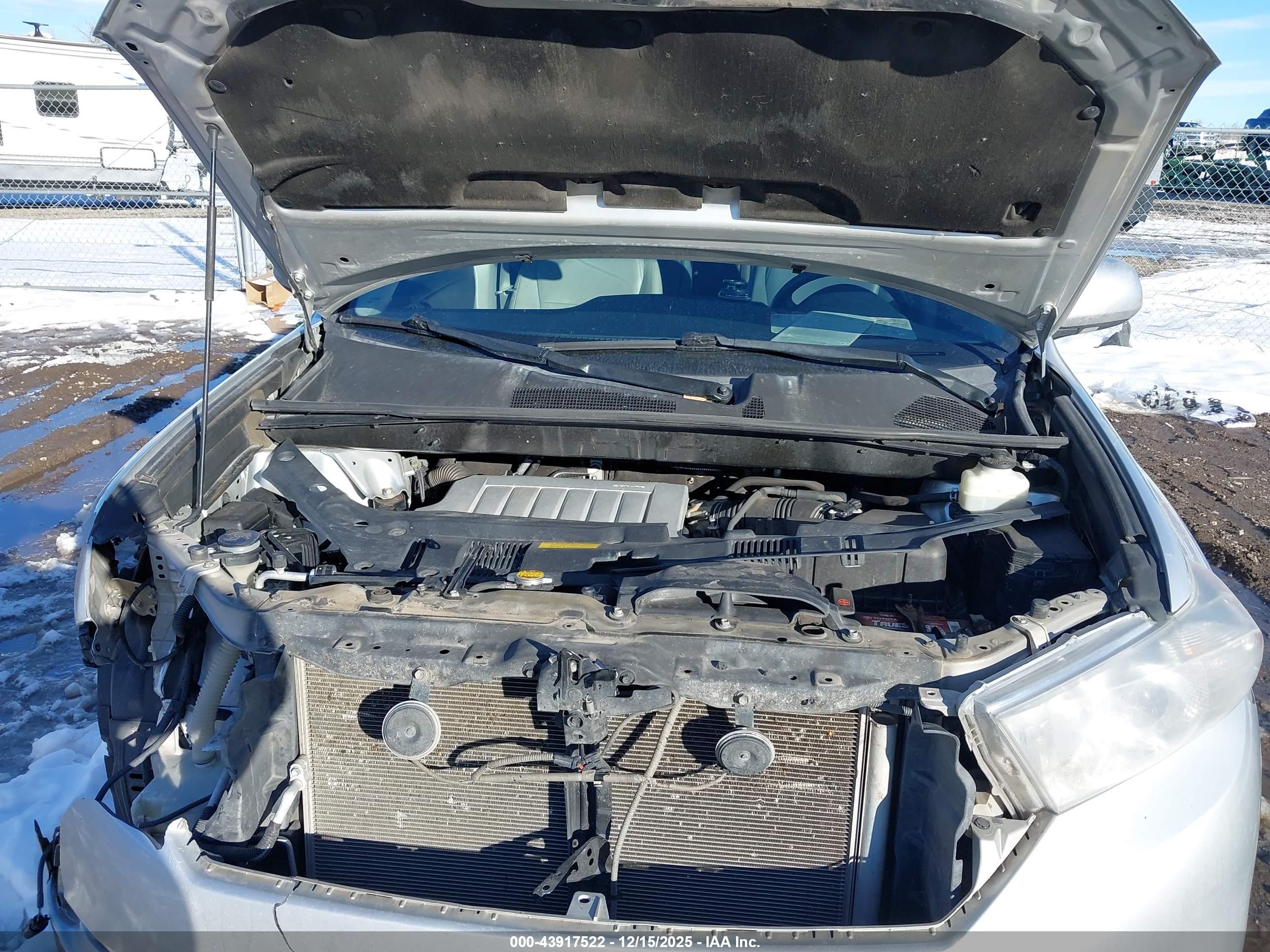 TOYOTA HIGHLANDER image 10