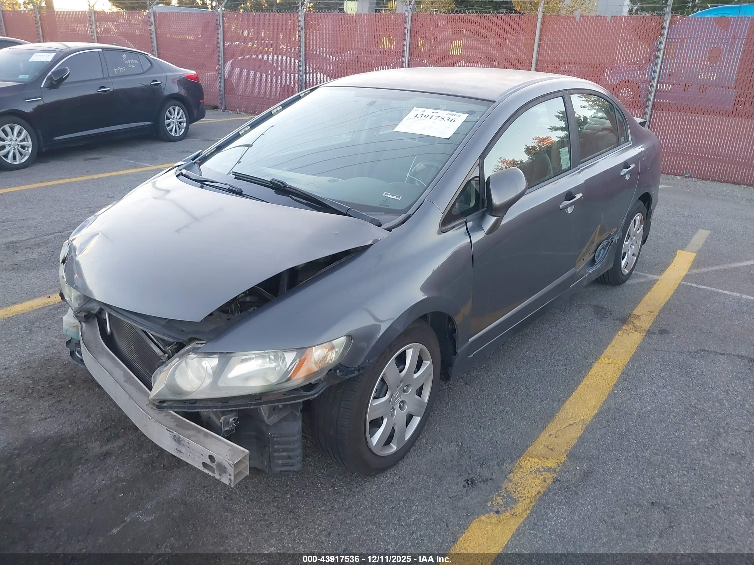 HONDA CIVIC image 2