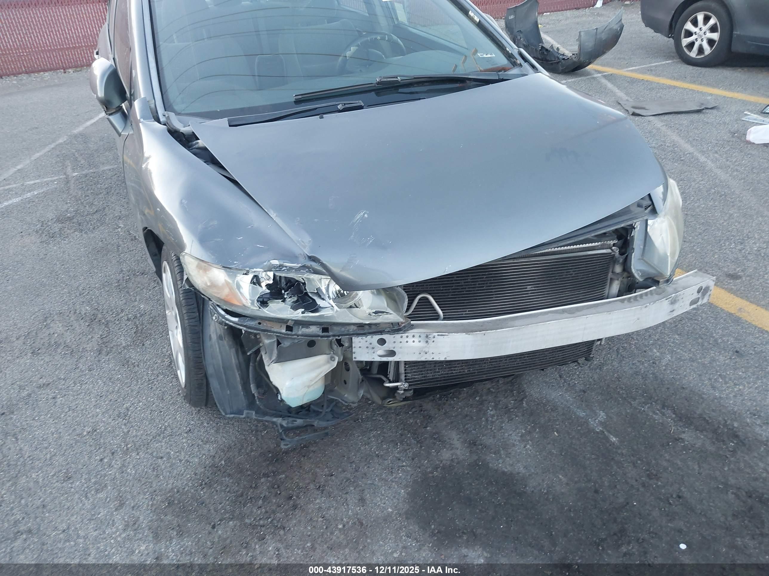 HONDA CIVIC image 6