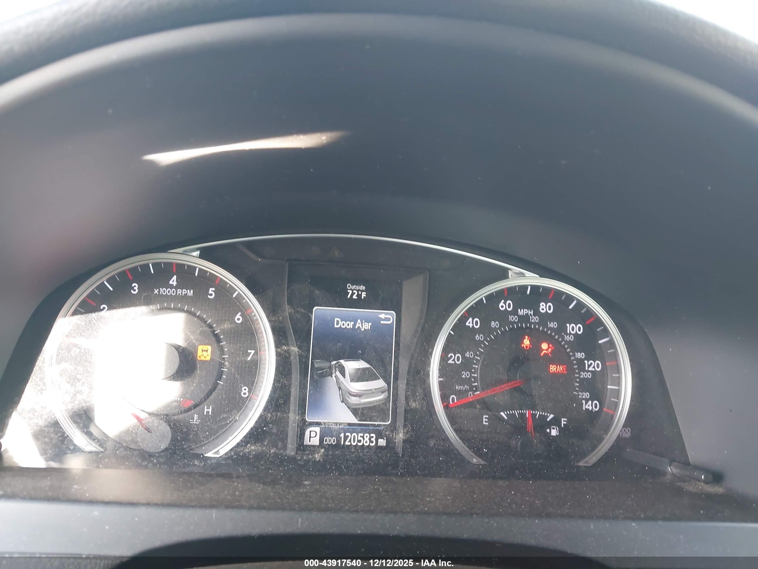 TOYOTA CAMRY image 7