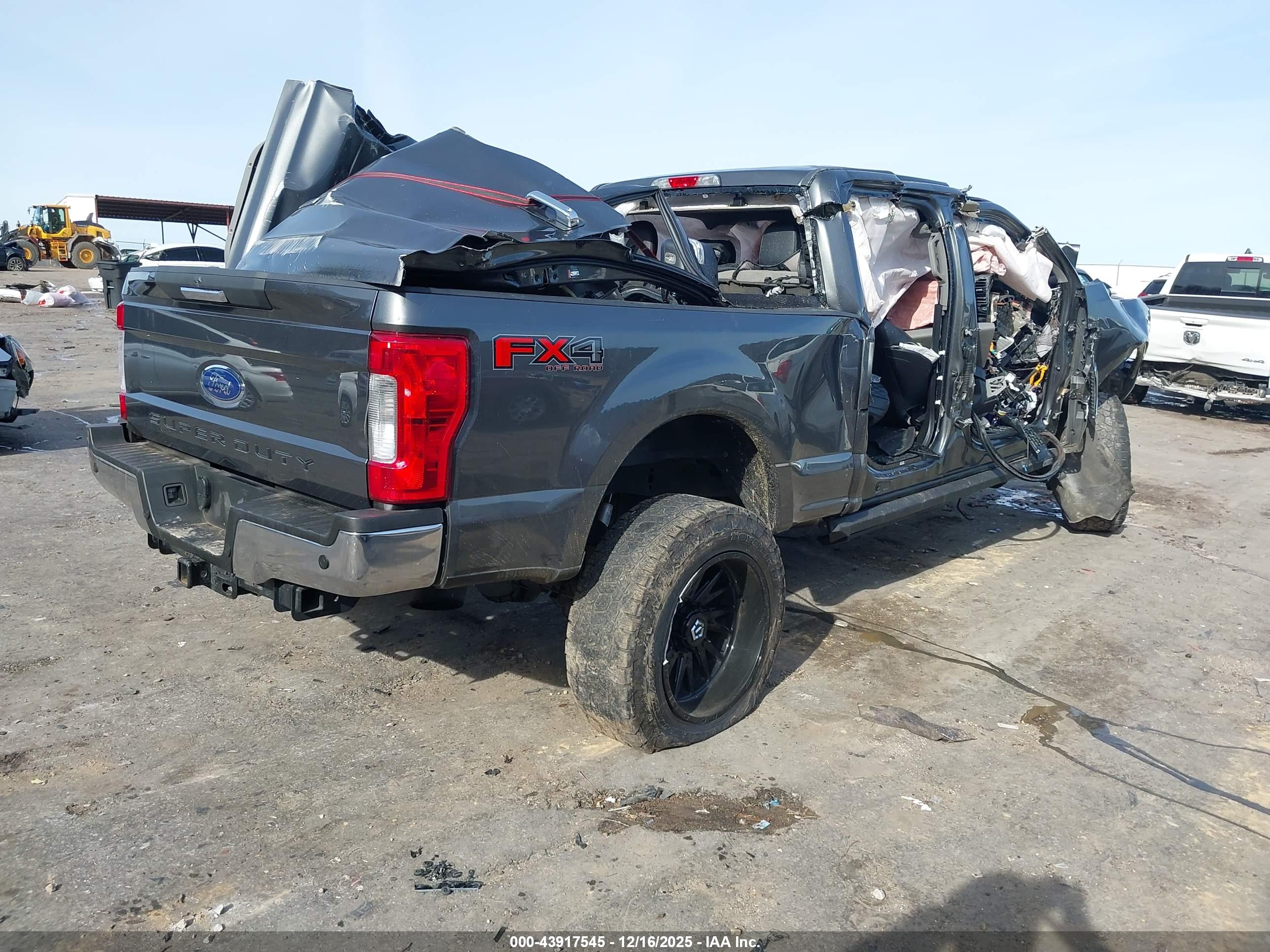 FORD F-250 image 4