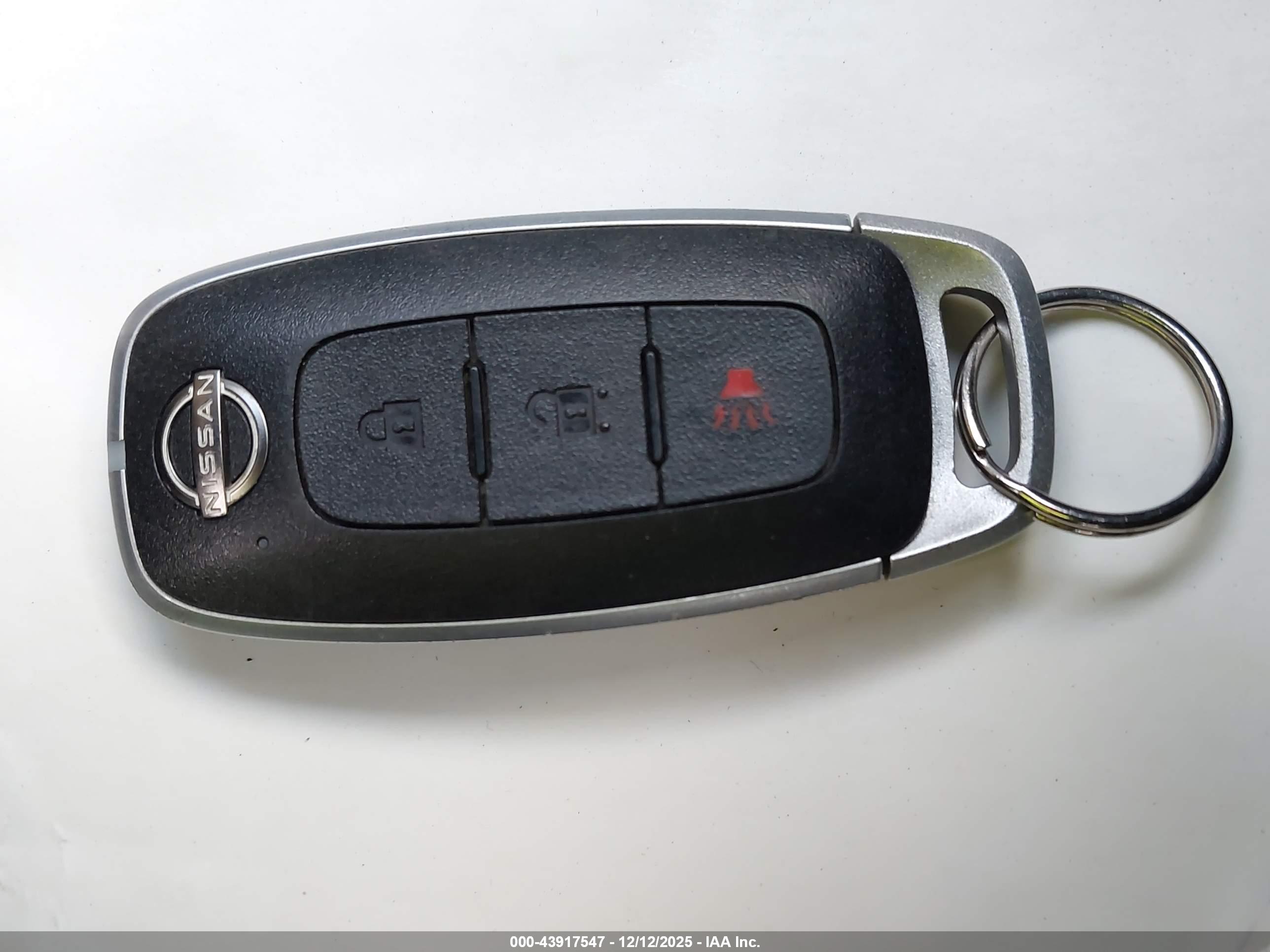 NISSAN KICKS image 11