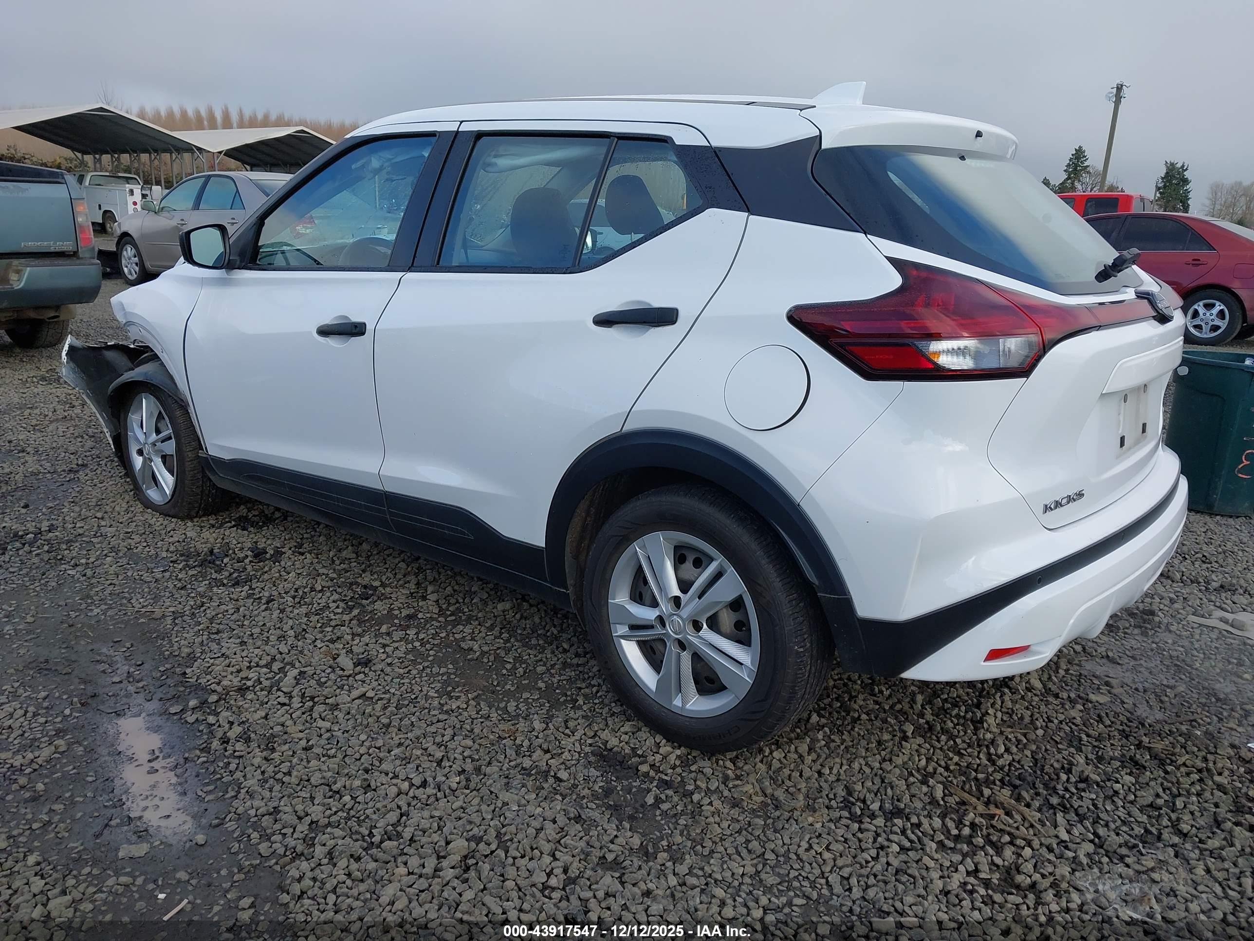 NISSAN KICKS image 3
