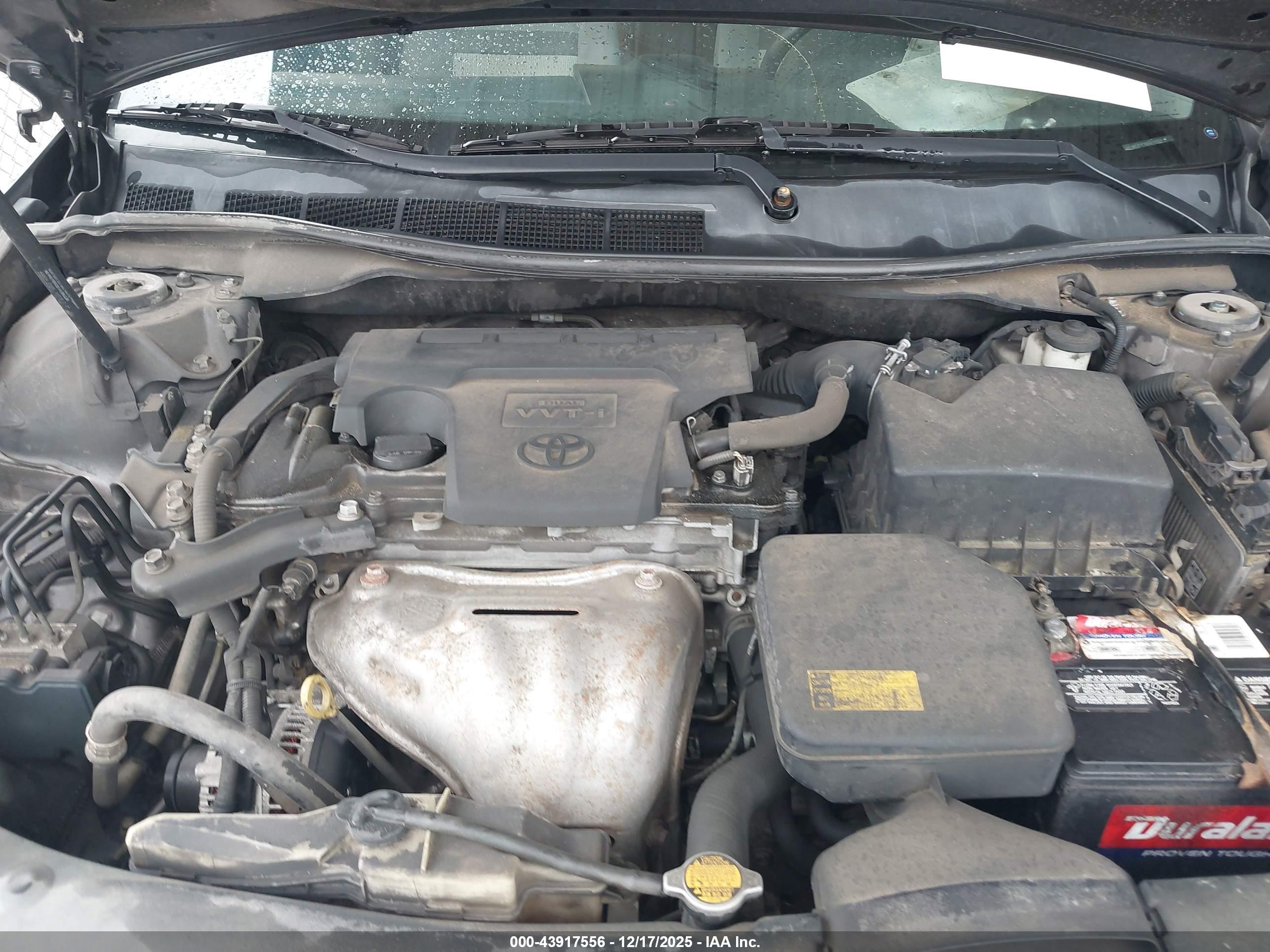 TOYOTA CAMRY image 10