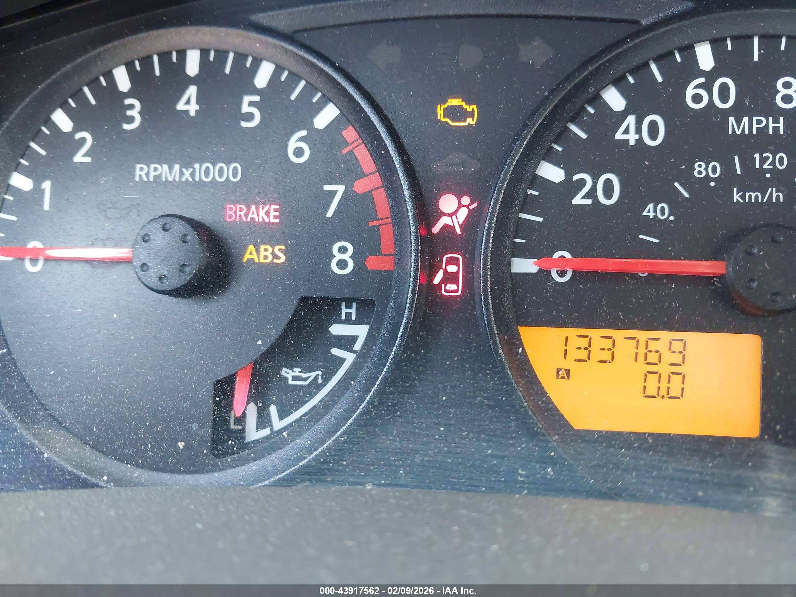 NISSAN FRONTIER image 7