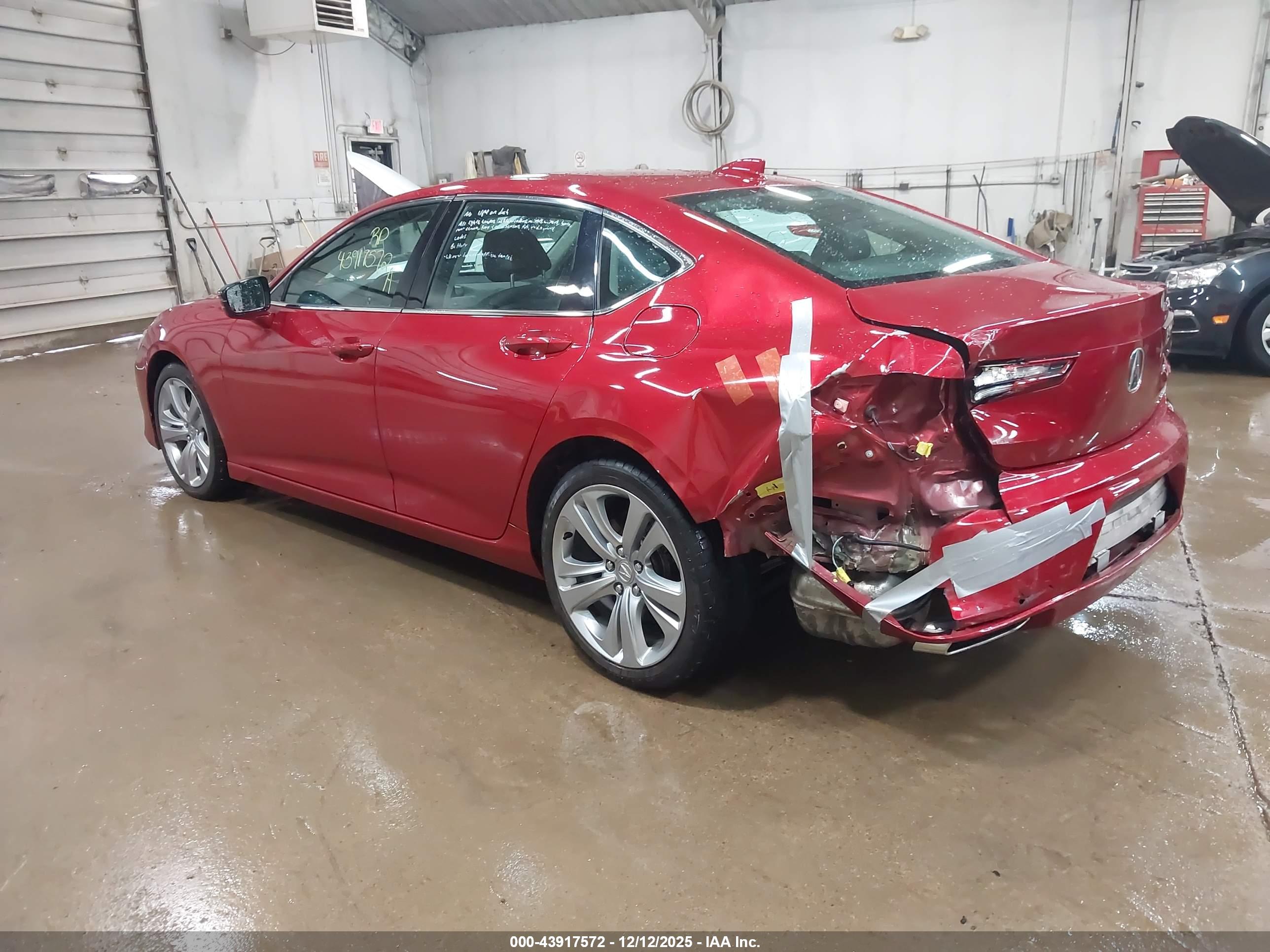 ACURA TLX image 3